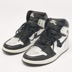 Air Jordans Multicolor Leather Jordan 1 Retro High Silver Toe Sneakers Size 38.5