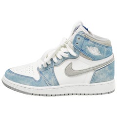 Air Jordans White Leather Jordan 1 Retro High Hyper Royal Sneakers Size 39 (GS)