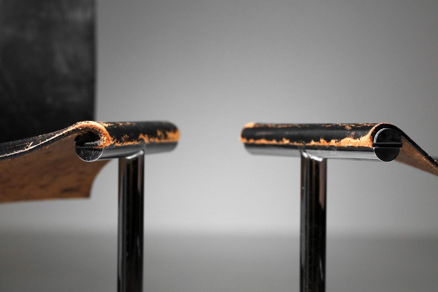 air of William Katavolos chairs for ICF Milano in black leather and chrome For Sale 8