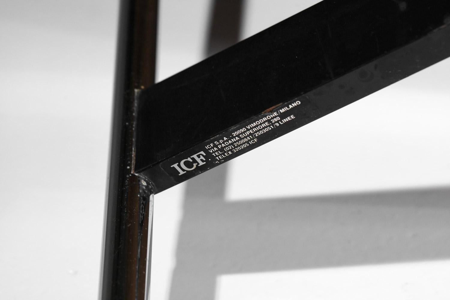 air of William Katavolos chairs for ICF Milano in black leather and chrome For Sale 13