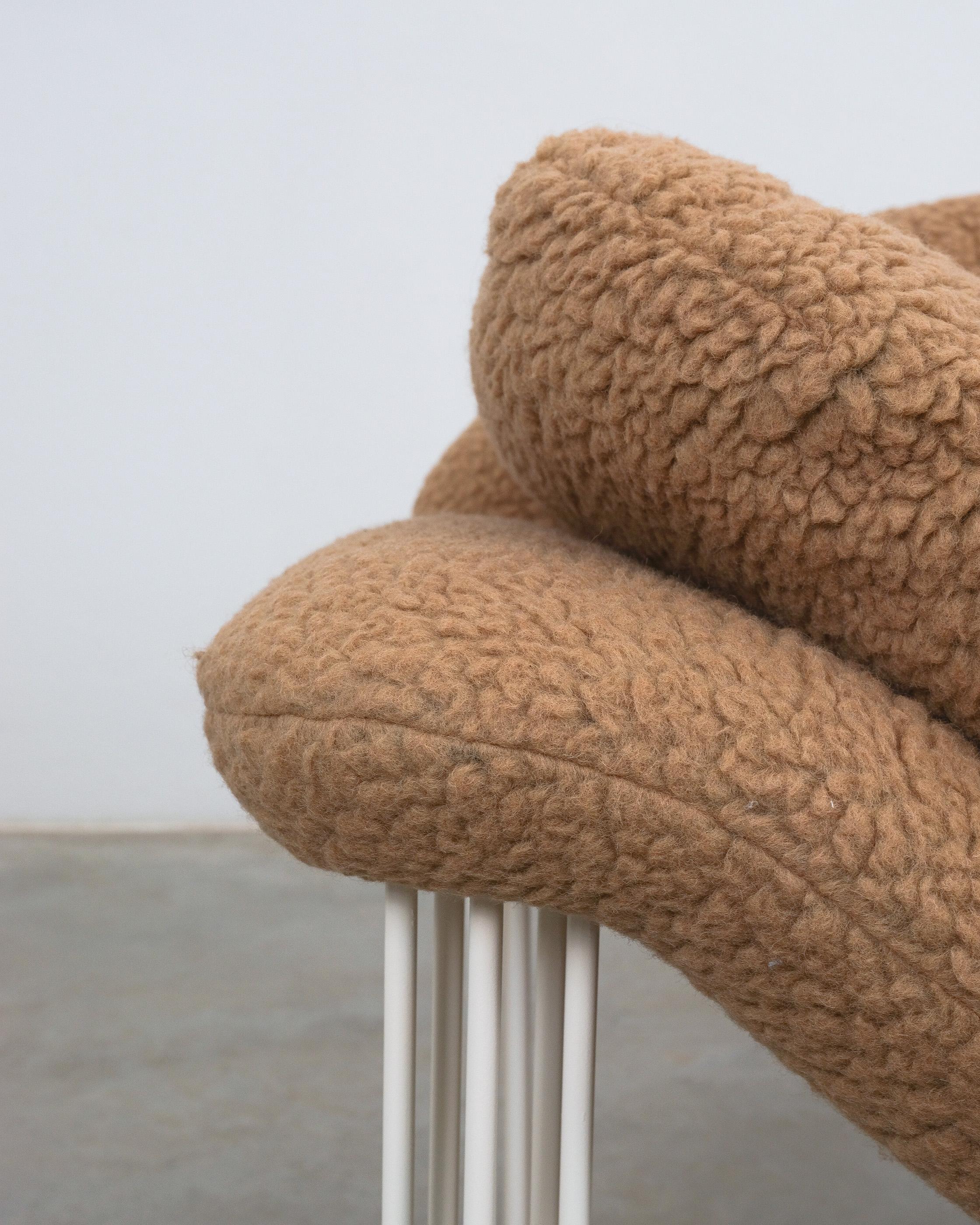 Canapé Air Burkhard Vogtherr nouvellement tapissé Amarena Brown Teddy Brown Bouclé , années 1980 en vente 7