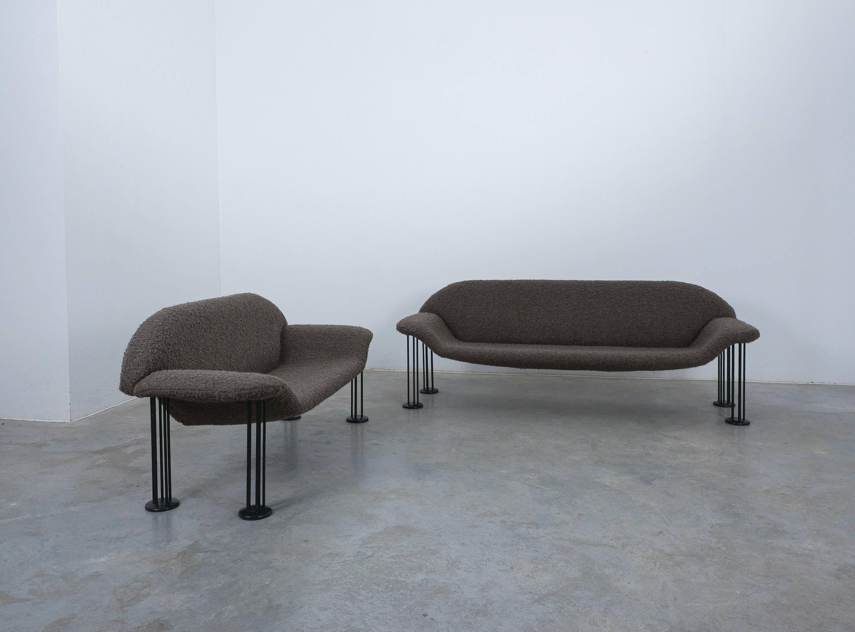 Canapé Air Burkhard Vogtherr nouvellement tapissé Teddy Brown Bouclé, années 1980 en vente 3