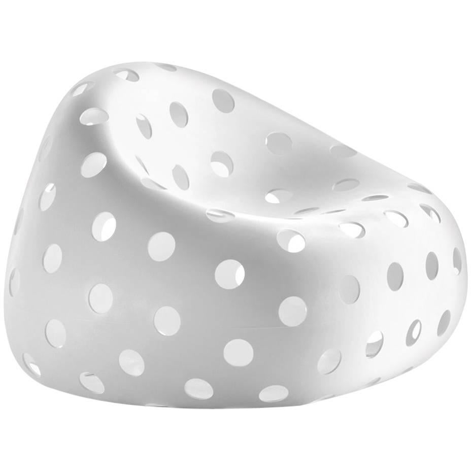 Airball Armchair in White Polyethylene by Alberto Brogliato for Plust For Sale