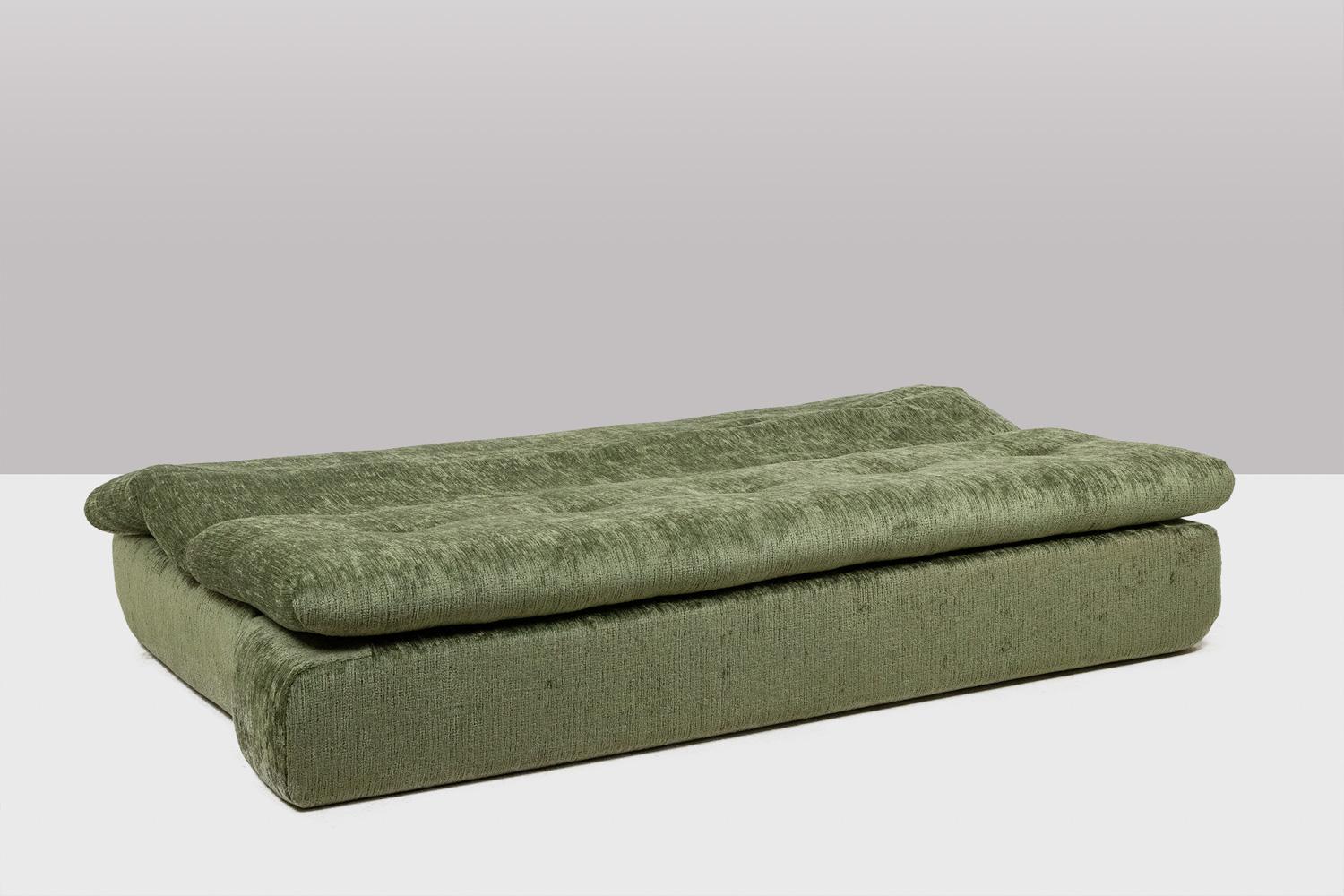 En l'air. Lit de canapé vert. 1970. Bon état - En vente à Saint-Ouen, FR