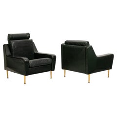 Airborne. Pair of green leather armchairs. 1950s.