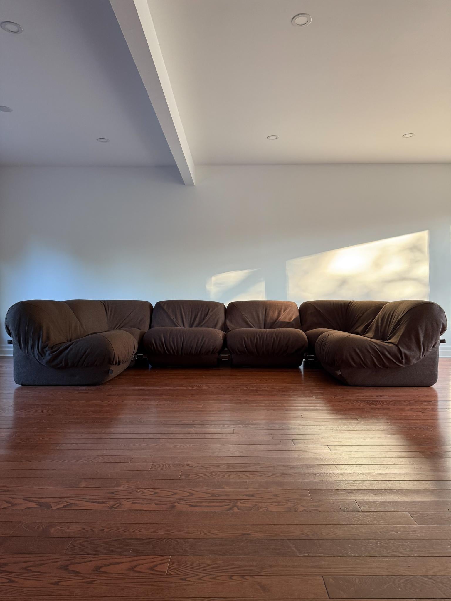Canadian Airborne Patate 6 Piece Modular Sofa, 1977 For Sale
