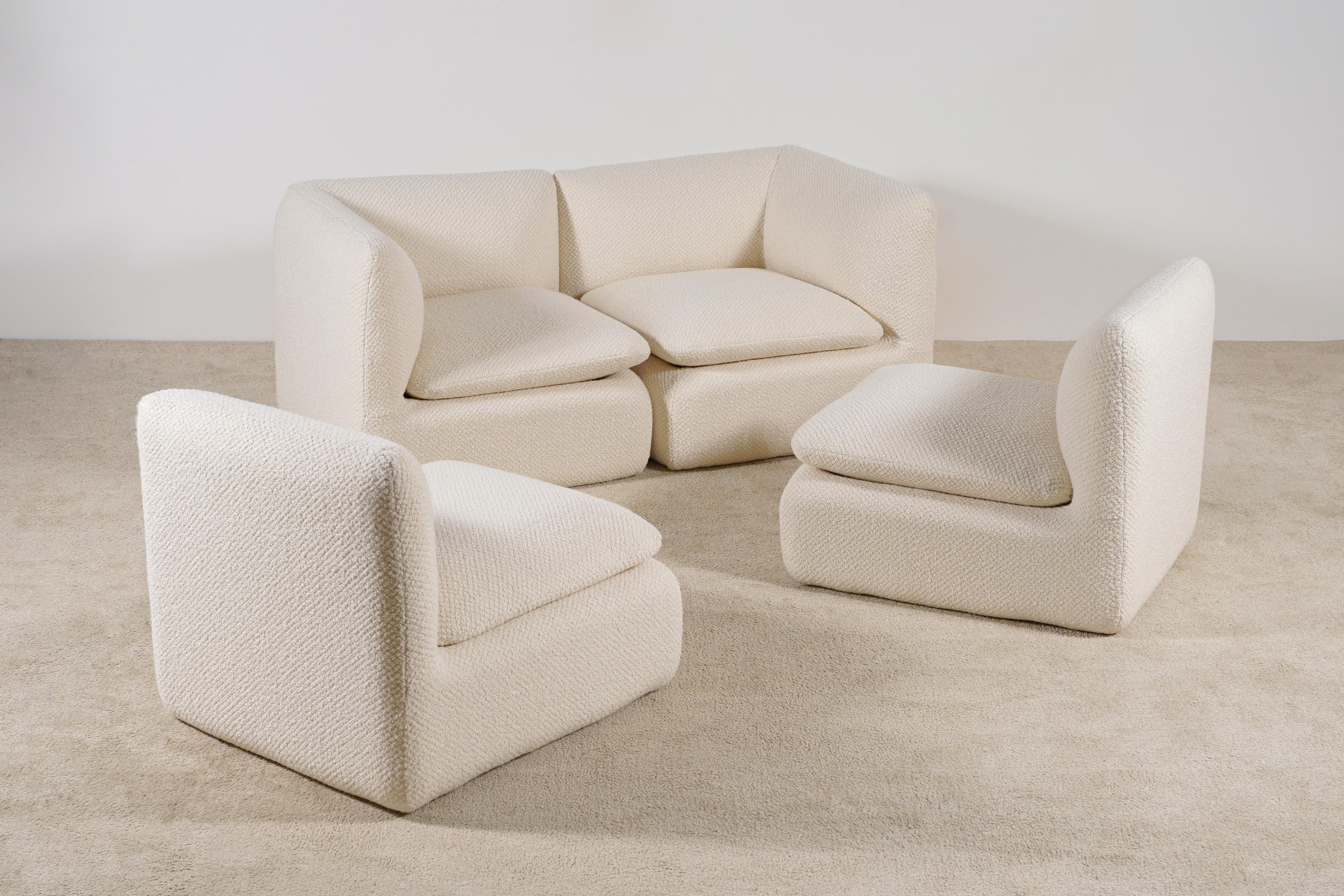 French Airborne, Sectional Sofa Composed of 4 Modular Lounge Chairs, France, 1970s