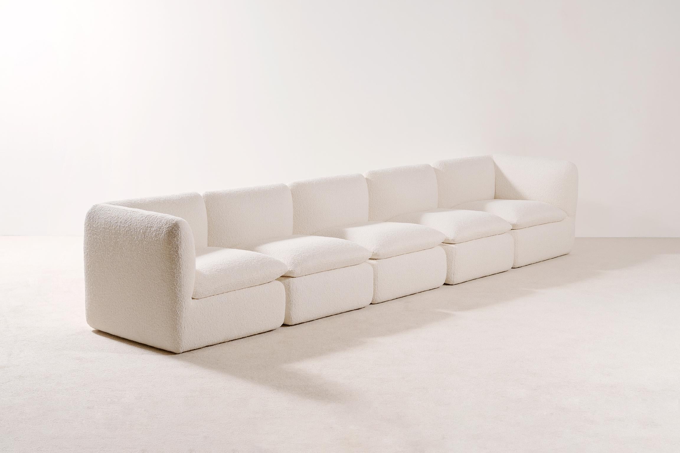 Mid-Century Modern Airborne, Sectional Sofa Composed of 5 Modular Lounge Chairs, France, 1970s