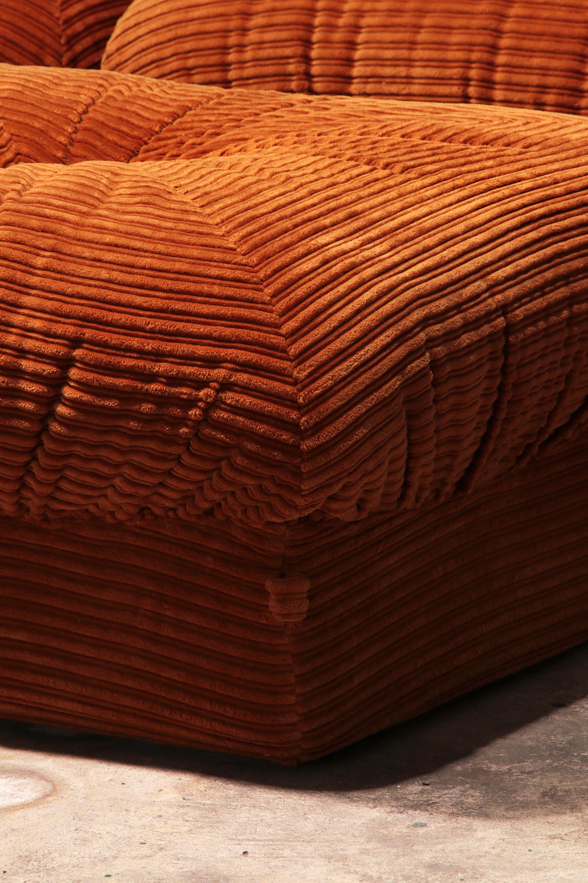 French Airborne sectional sofa with ottoman 'Patate' in orange Corduroy wide ribbed  For Sale