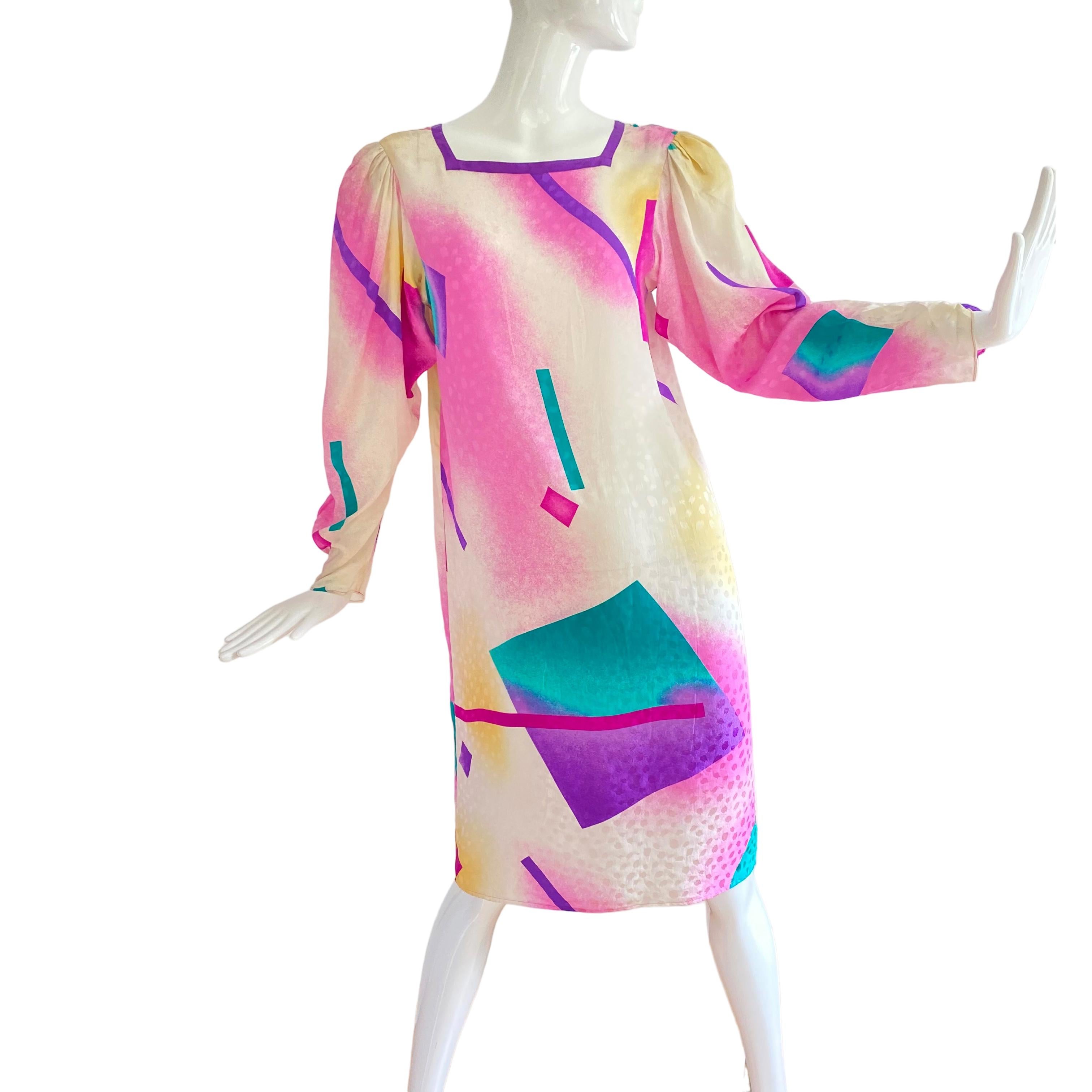Airbrush Print Puff Sleeve Silk Dress - NWT Vintage Flora Kung  For Sale 1