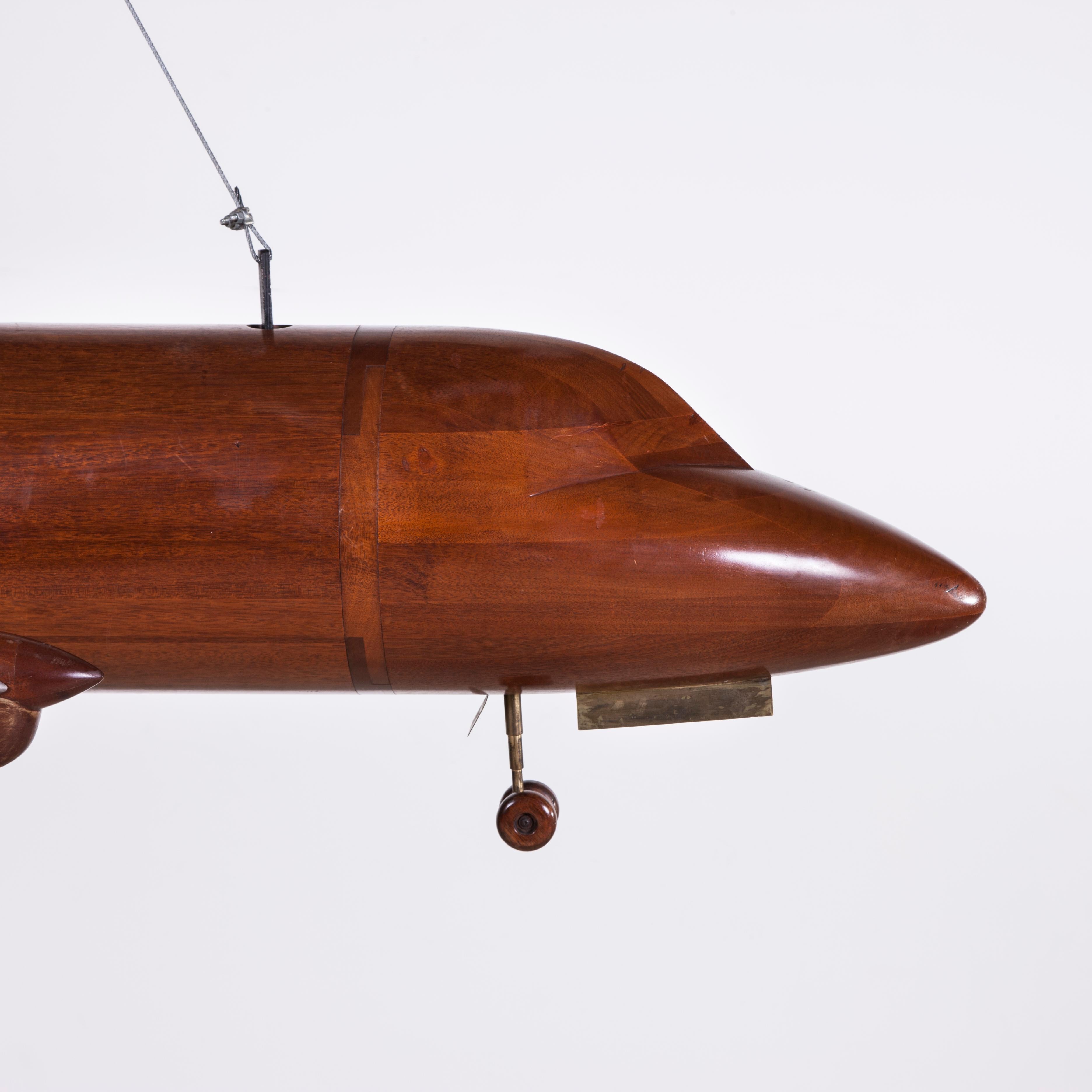 Modèle réduit d'un avion GAC-100 de la fin des années 1960 en vente 4