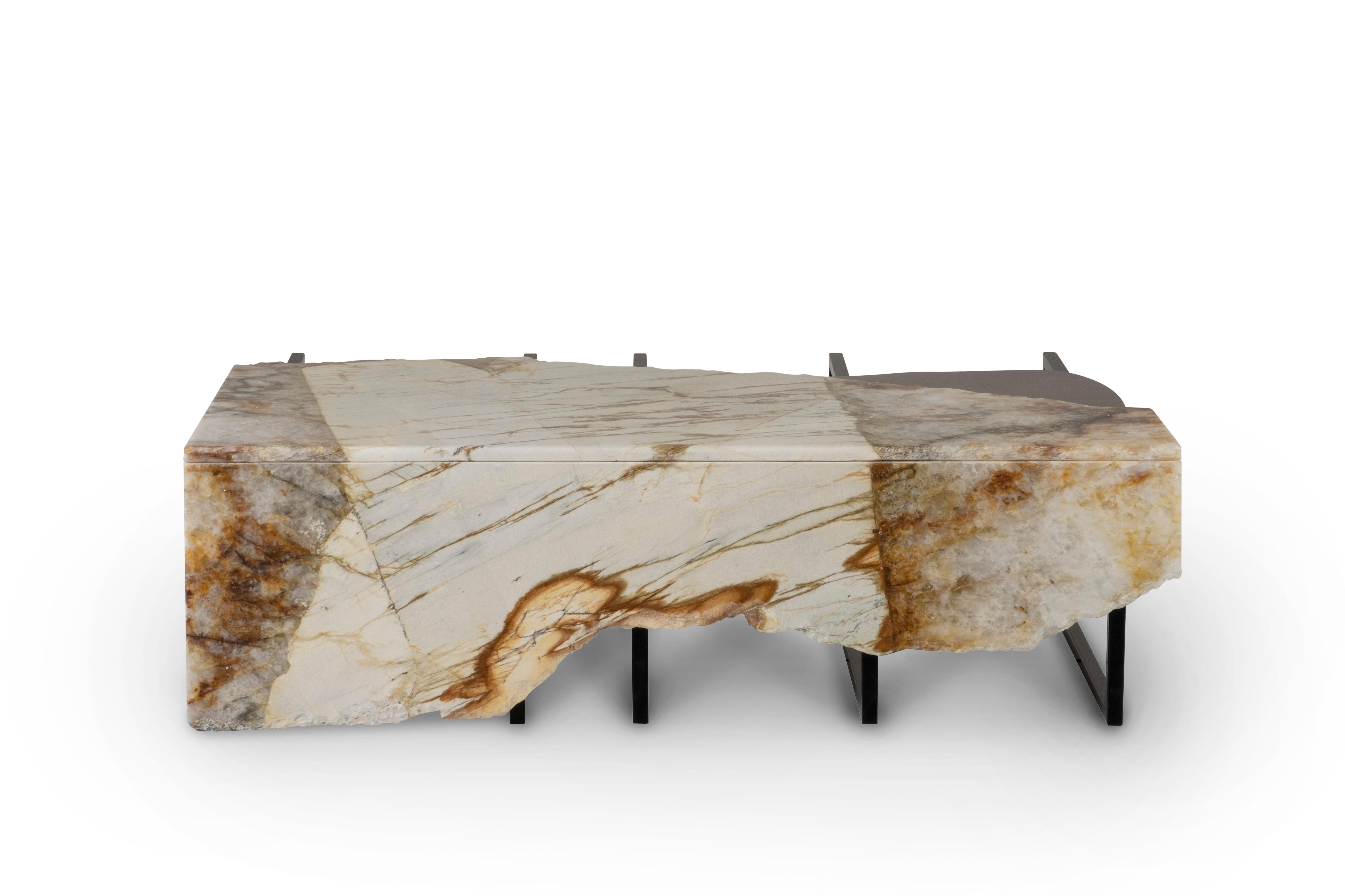 Aire coffee table, Contemporary Collection, Handcrafted in Portugal - Europe by Greenapple.

Designed by Rute Martins for the Contemporary Collection, the Aire marble coffee table features a bold and distinctive design, seamlessly complementing