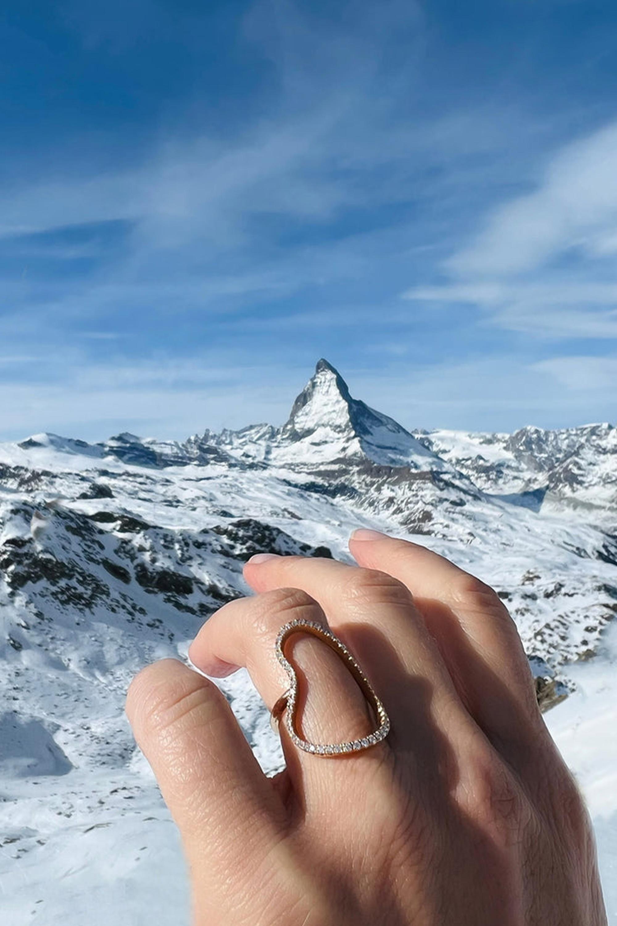 Cabochon Anello AIRE (grande), oro rosa 18 carati con pavé di diamanti da 0,50 carati in vendita