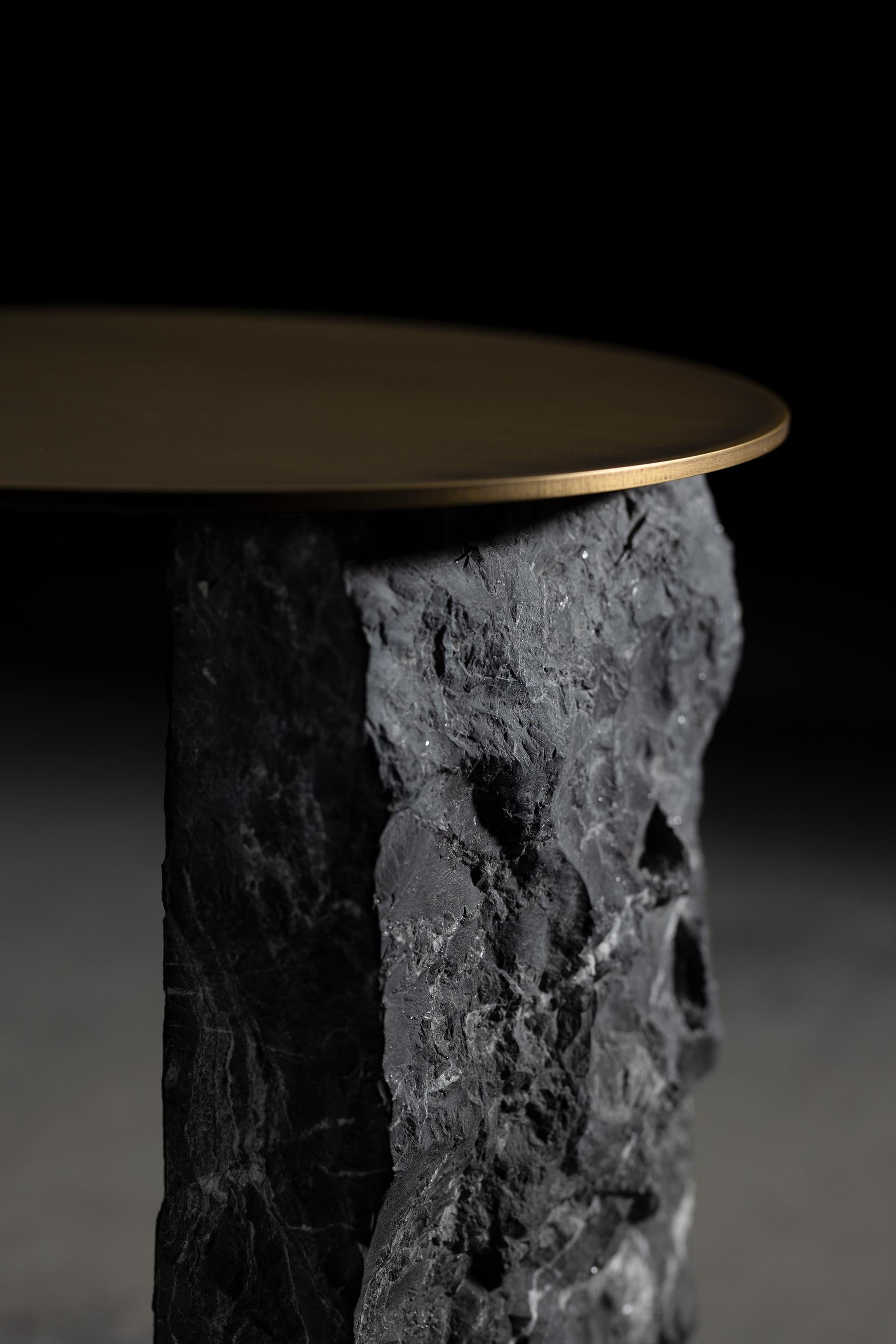 Modern Aire Side Table, Nero Marquina Marble, Handmade in Portugal by Greenapple For Sale 3