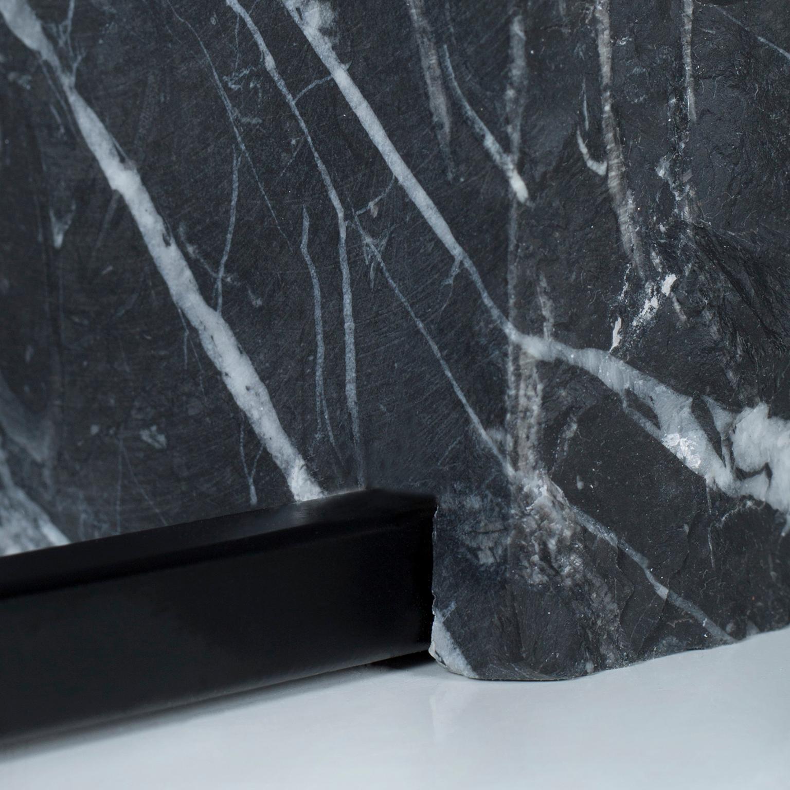 Modern Aire Side Table Nero Marquina Marble Handmade in Portugal by Greenapple For Sale 5