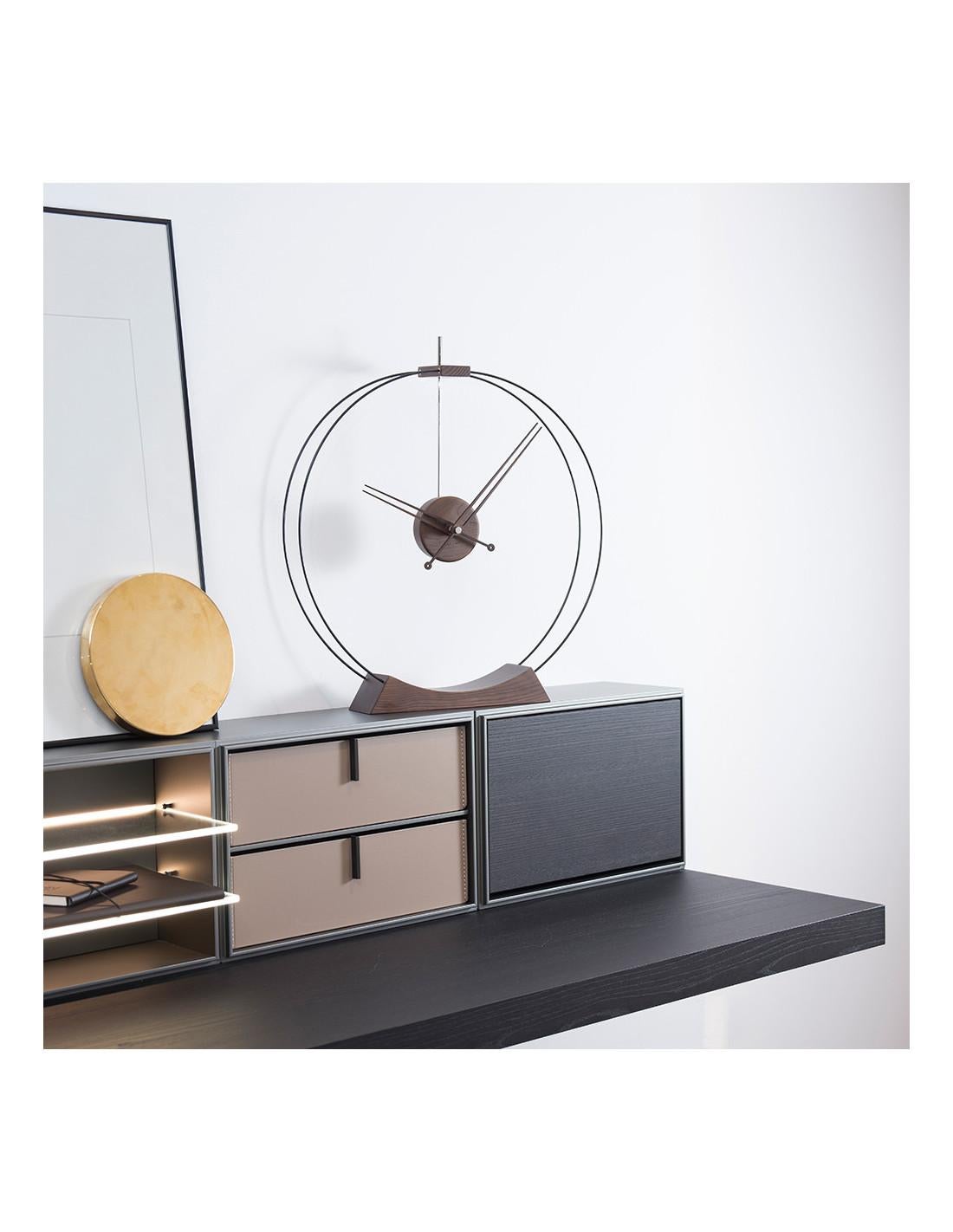 Modern Aire Table Clock For Sale