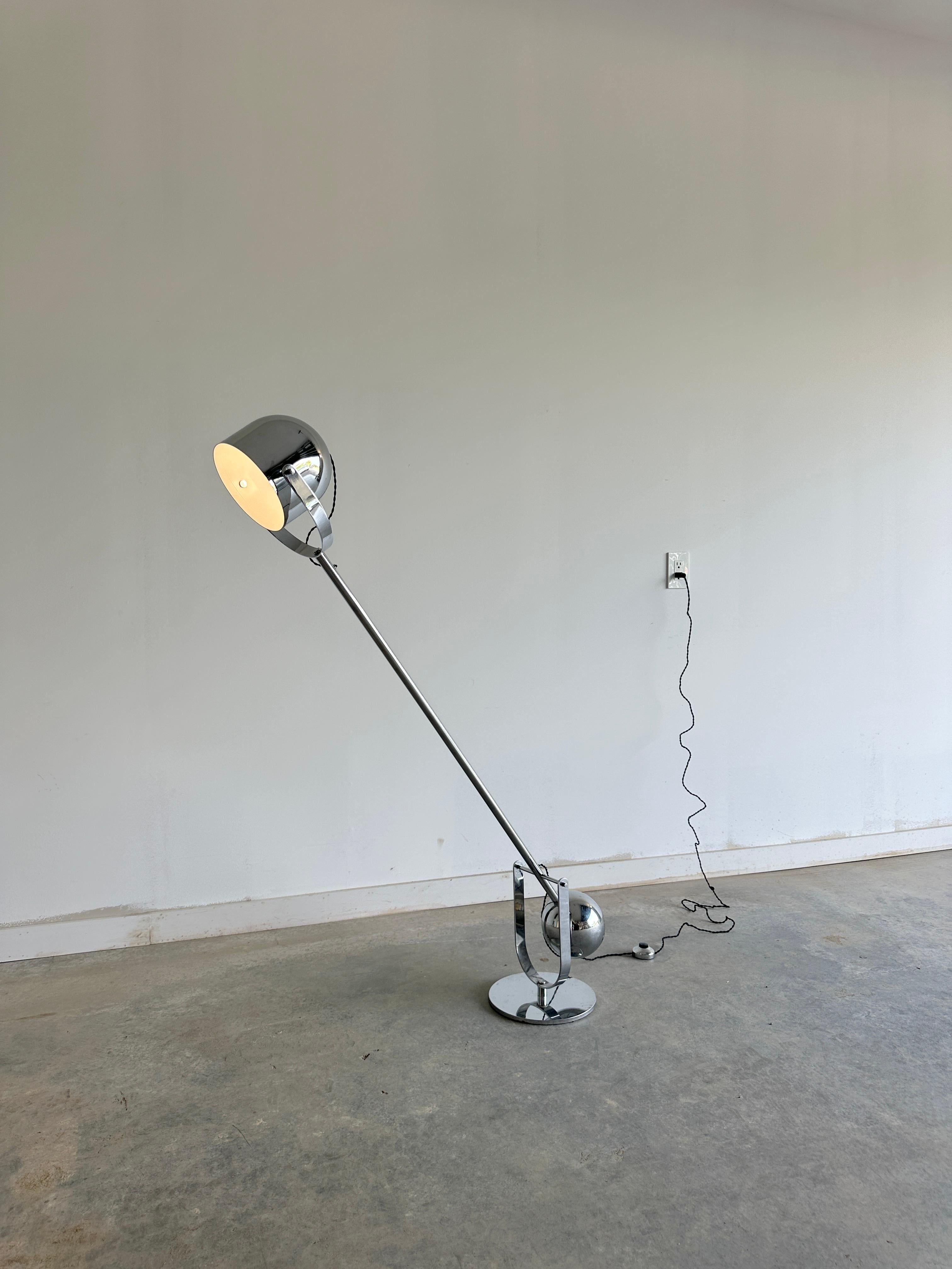Mid-Century Modern Airone floor lamp by Sergio Asti for Knoll For Sale