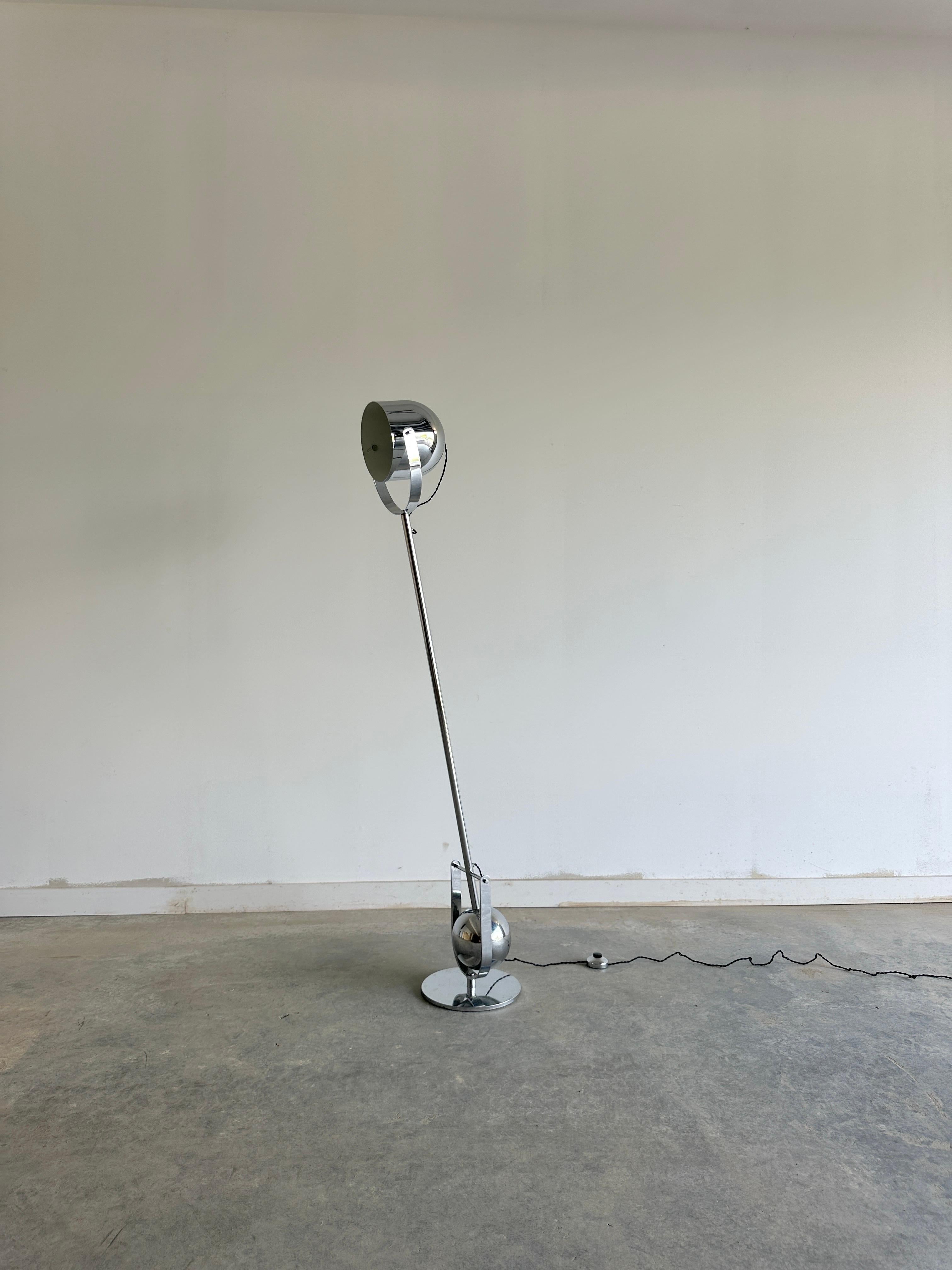Polished Airone floor lamp by Sergio Asti for Knoll For Sale