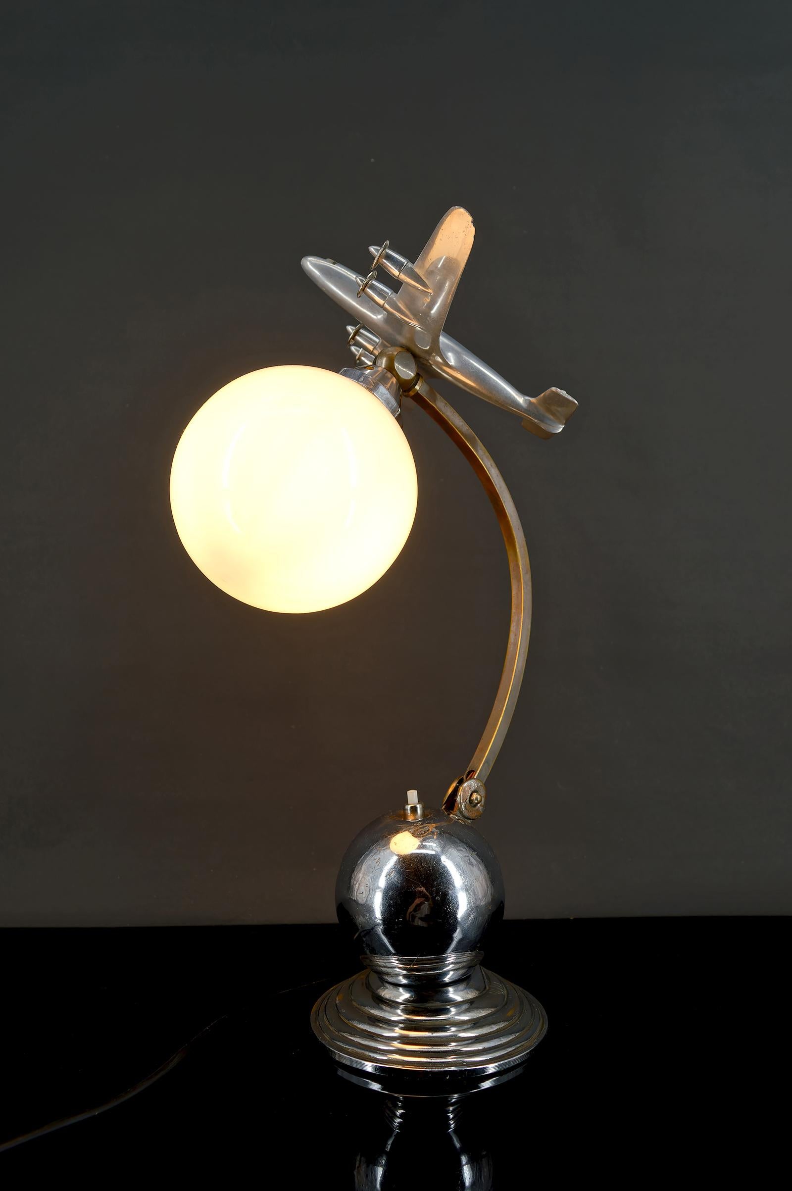 French Airplane Lamp, Chrome & Aluminum, Art Deco / Streamline Moderne, Circa 1930 For Sale