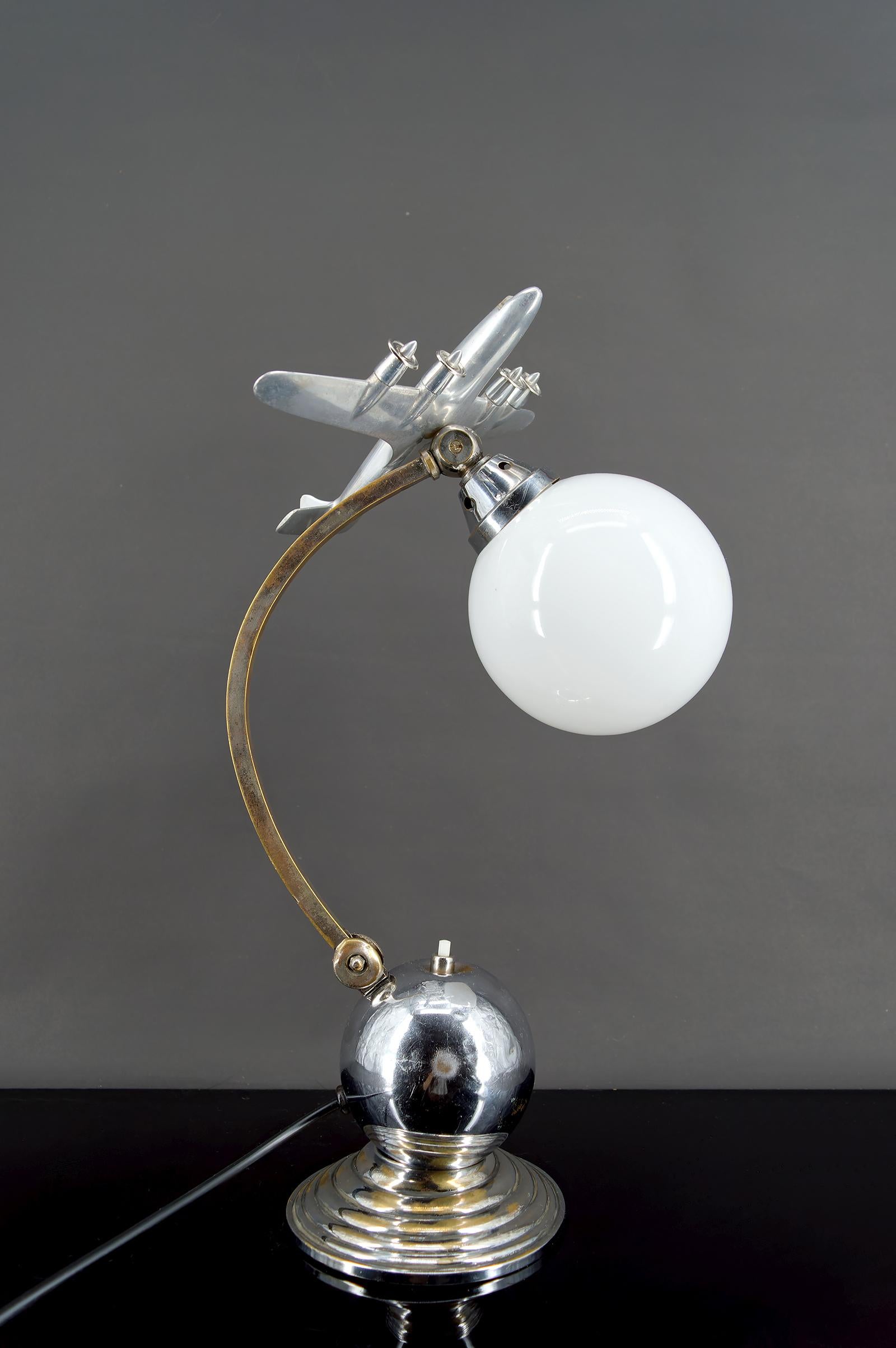 Airplane Lamp, Chrome & Aluminum, Art Deco / Streamline Moderne, Circa 1930 For Sale 1