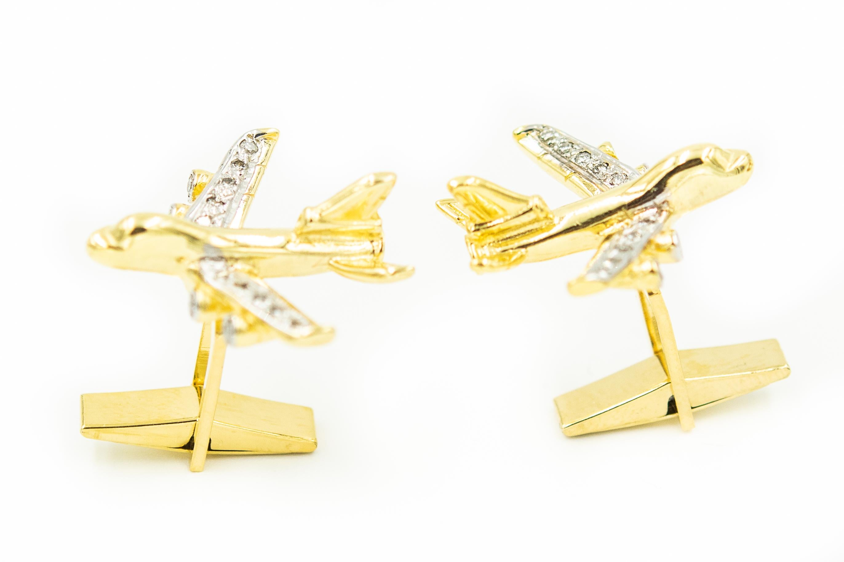 Boutons de manchette en or jaune et diamants en forme d'avion Bon état - En vente à Miami Beach, FL