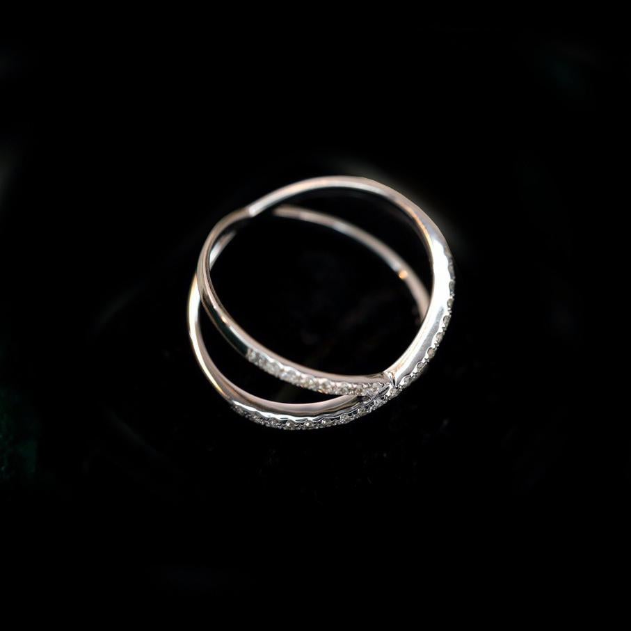 AITCHES - Cross Diamond Ring in 18K White Gold For Sale 1