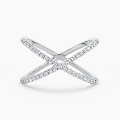 AITCHES - Diamantring mit Kreuz aus 18 Karat Weißgold