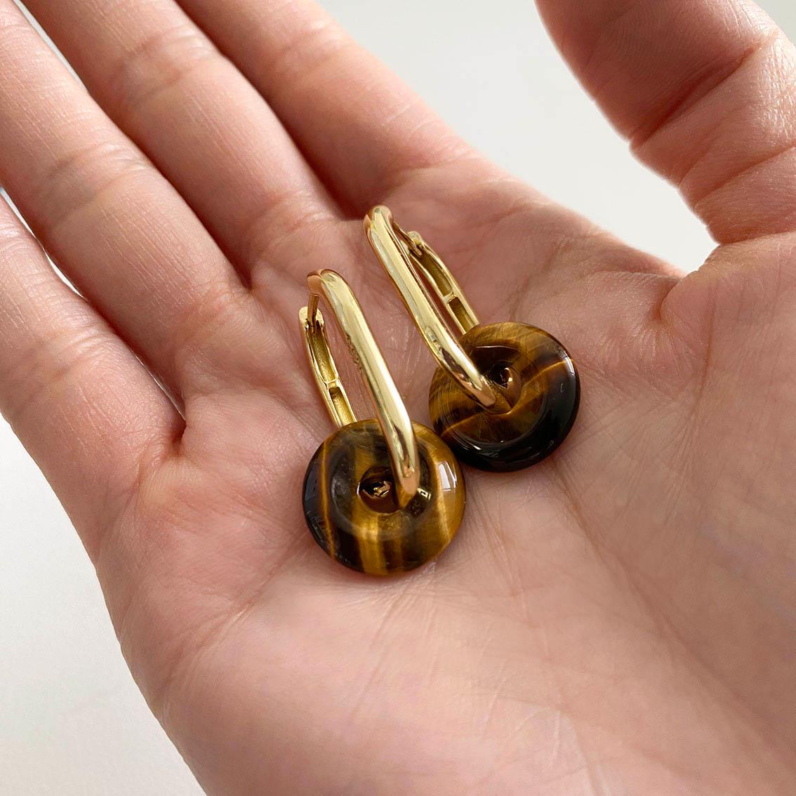 Modern AITCHES - Jullie Tiger-eye Earrings Earrings in 18K Gold Plated Sterling Silver For Sale