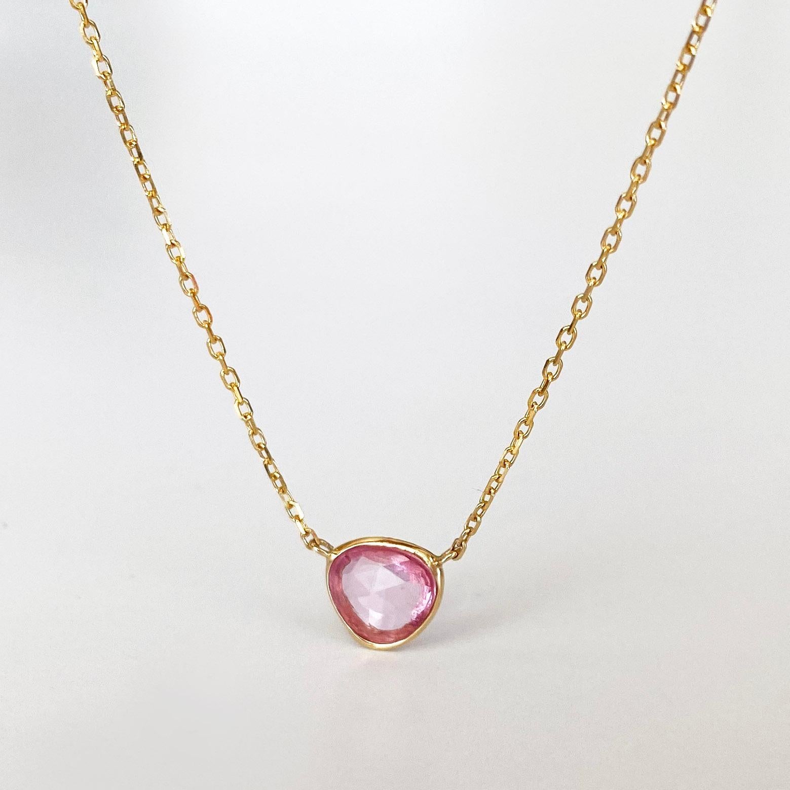 De las mujeres AITCHES - Love More Pink Sapphire Necklace in 18K Gold en venta