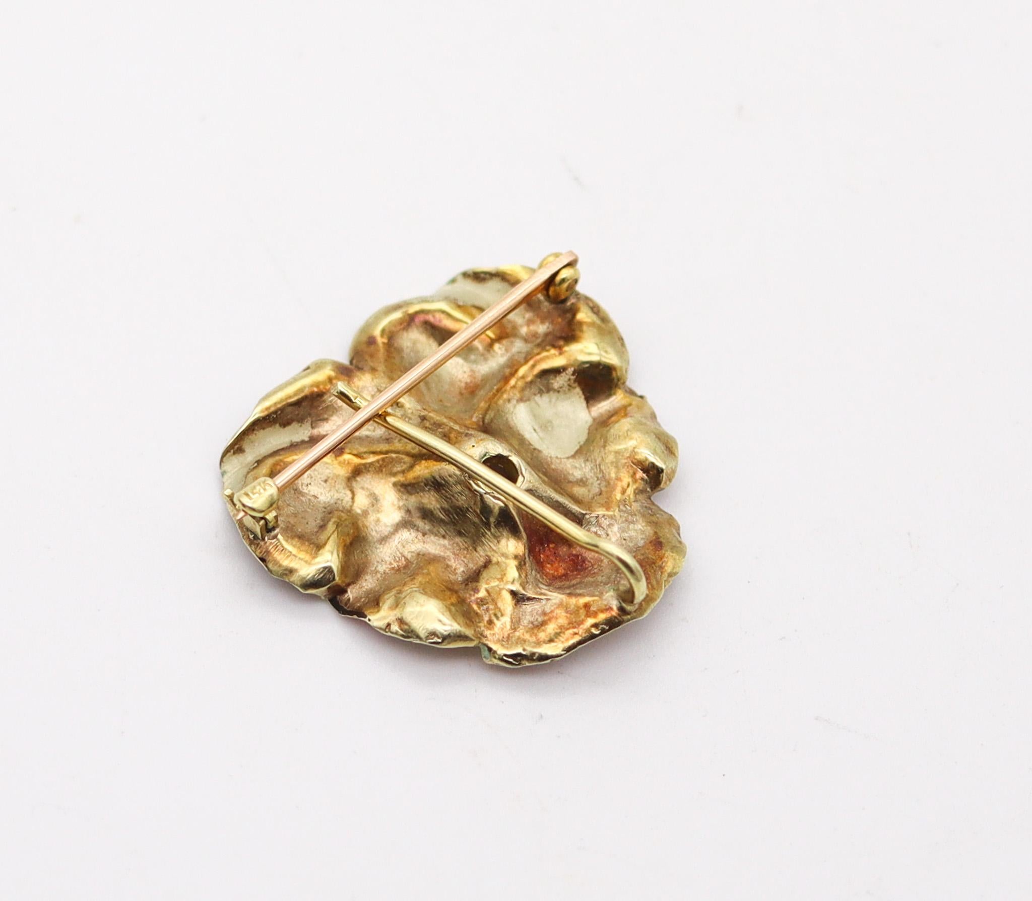 Rough Cut A.J Hedges & Co. 1900 Art Nouveau Enamel Pansy Pendant In 14Kt Gold With Diamond For Sale