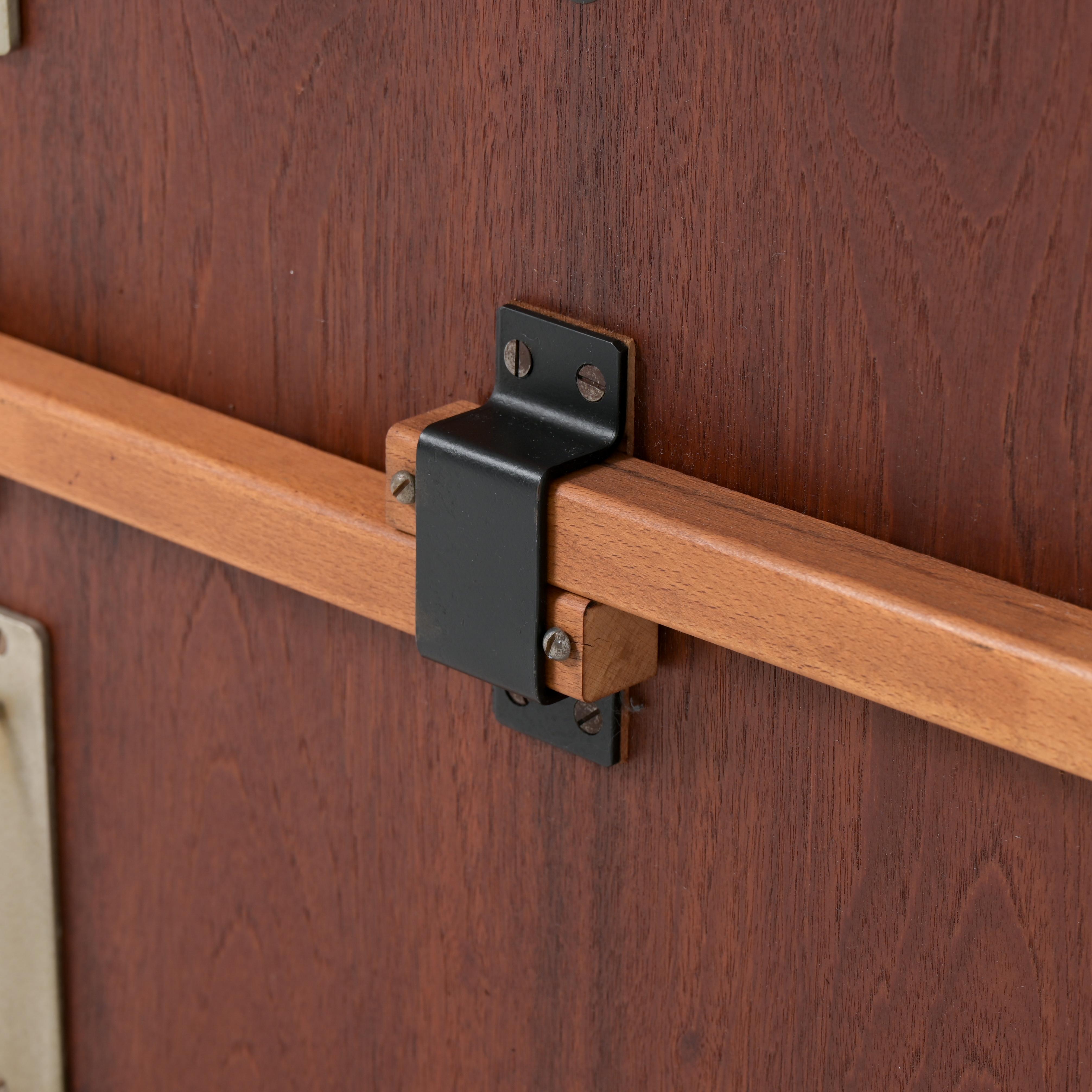 AJ3601 table by Arne Jacobsen for Fritz Hansen For Sale 12