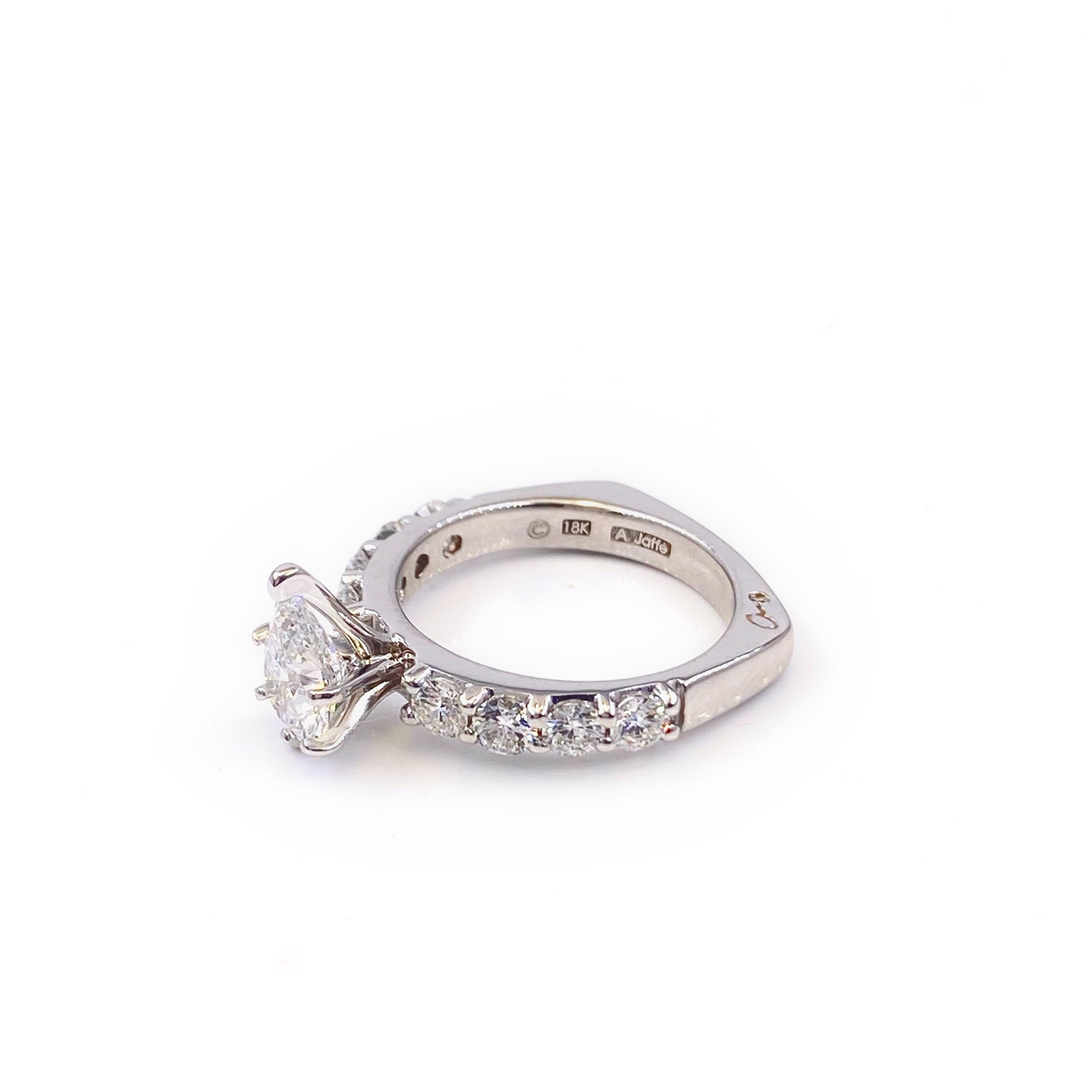 A.JAFFE Pear Shape 1.61 Carat Diamond Engagement Ring 18 Karat White Gold IGI For Sale 2