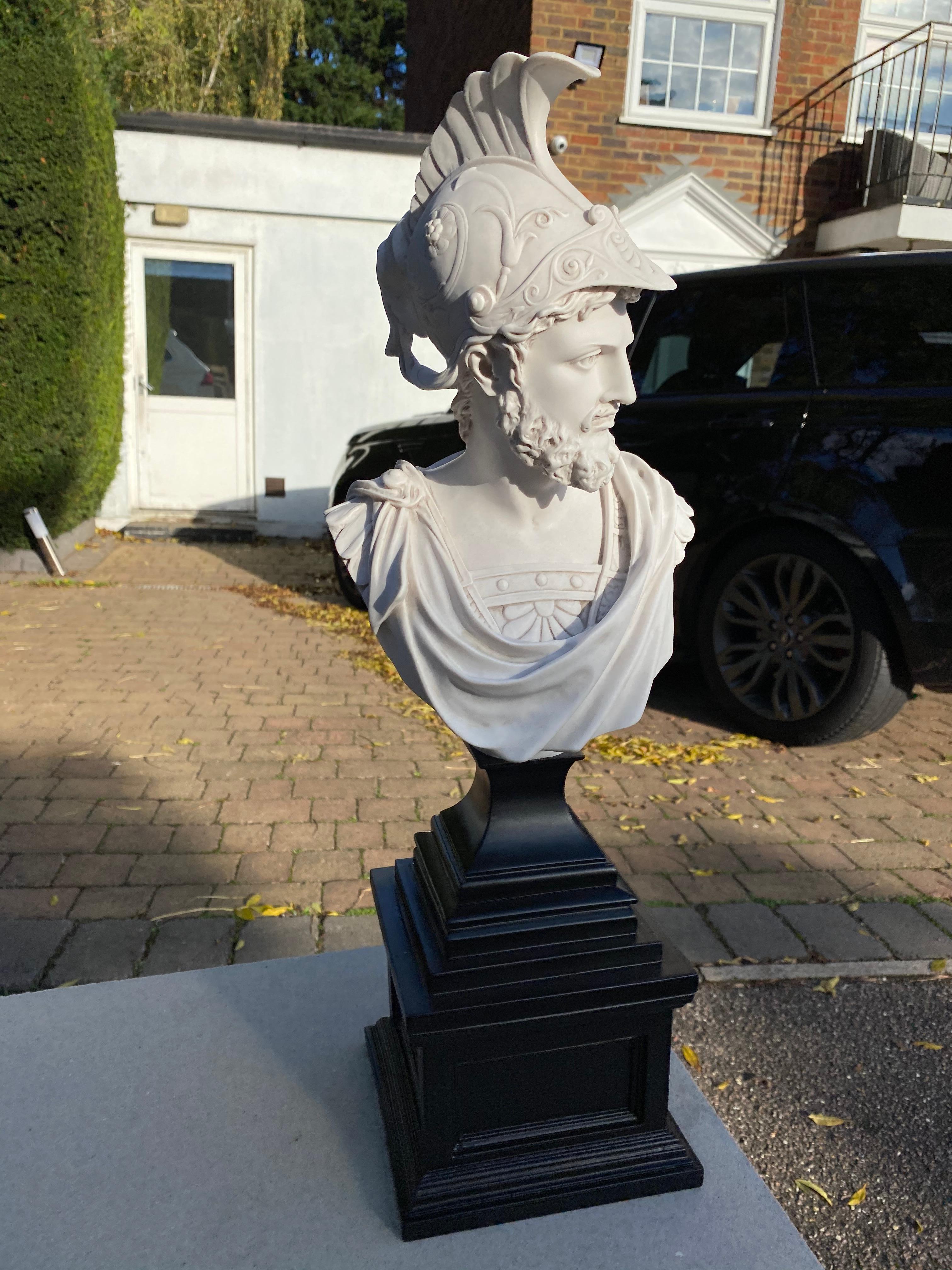 Aiace su un grande monte - Scultura classica del XX secolo in vendita 1