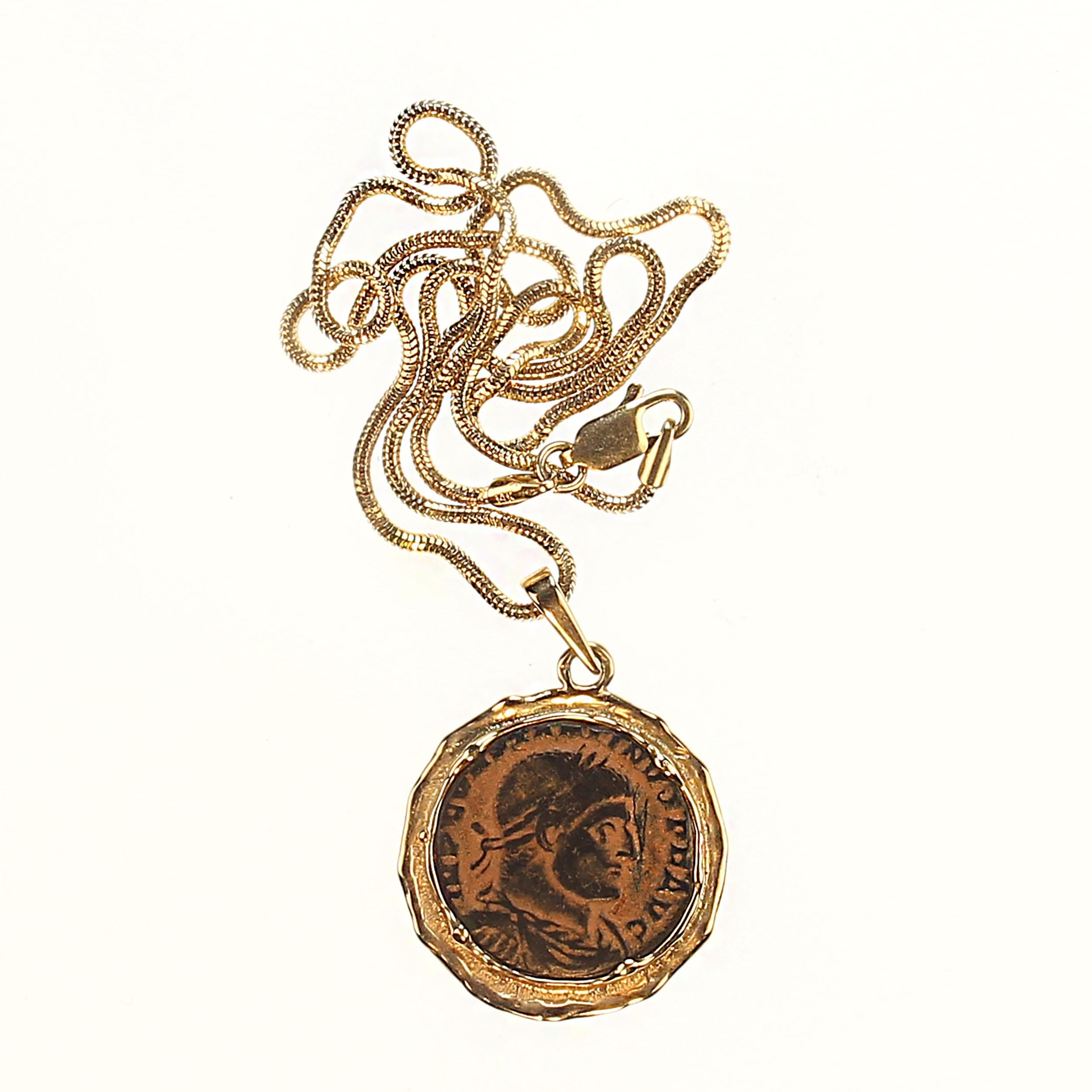 AJD 14k Gelbgold Münze Replica auf 14k Gelbgold Kette für Damen oder Herren im Angebot