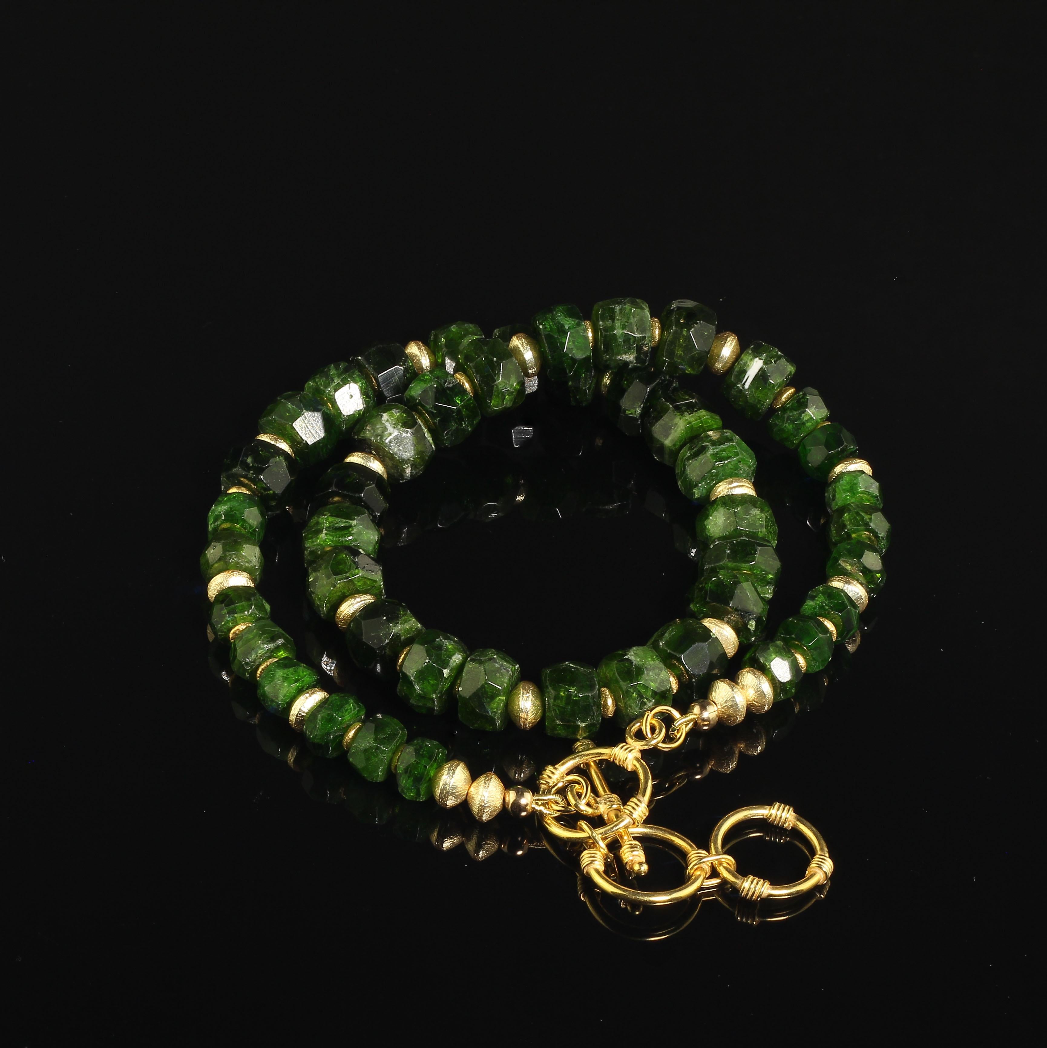 da uomo o donna AJD 17 pollici  Collana di diopside di cromo verde sfaccettato in vendita