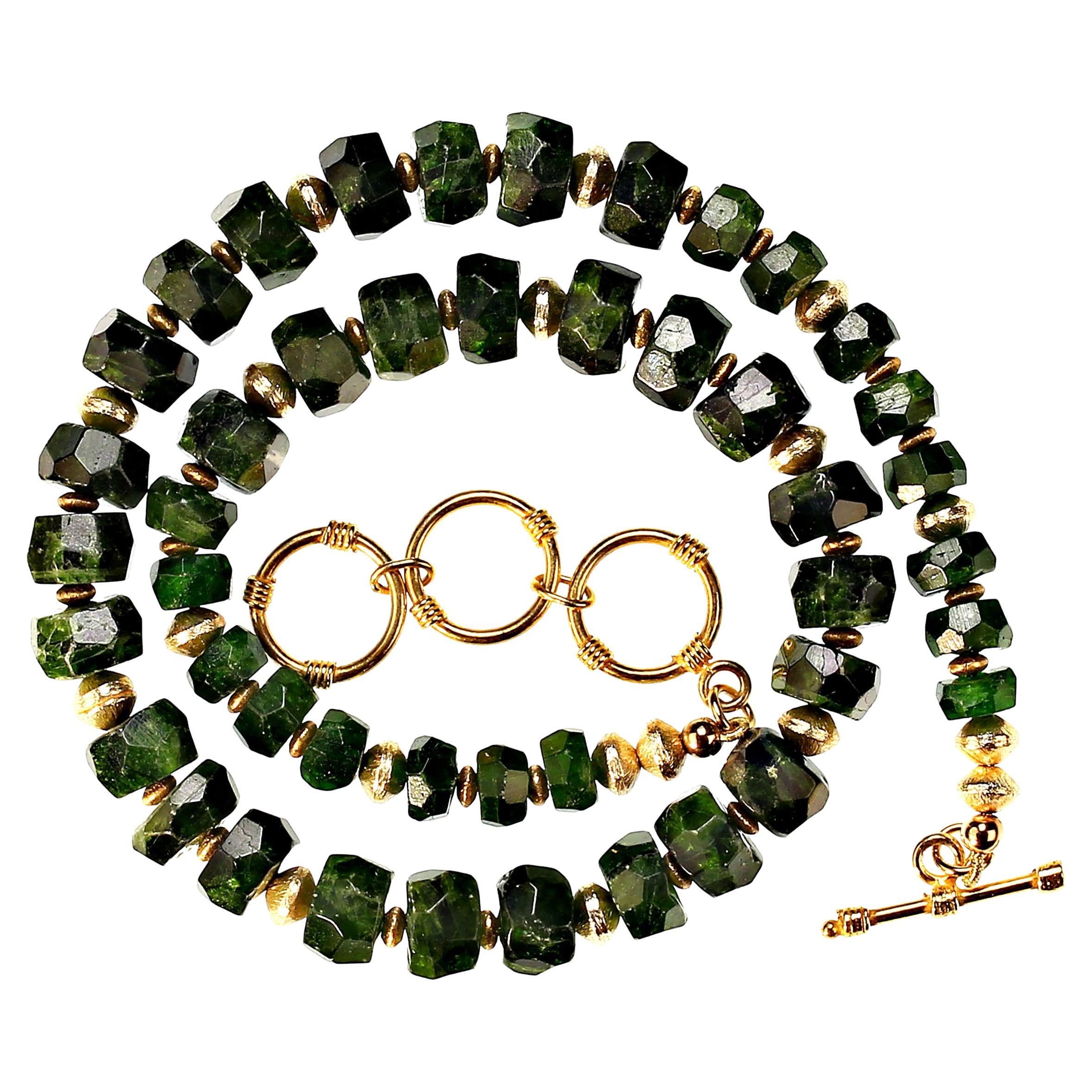 Sparkling green Chrome Diopside necklace for everyone who loves green! These 8-10 MM opaque gems sparkle and pop. Add the gold plate accent rondelles and you have lots to love. This necklace has a gold plate toggle clasp expandable between 17 and 18