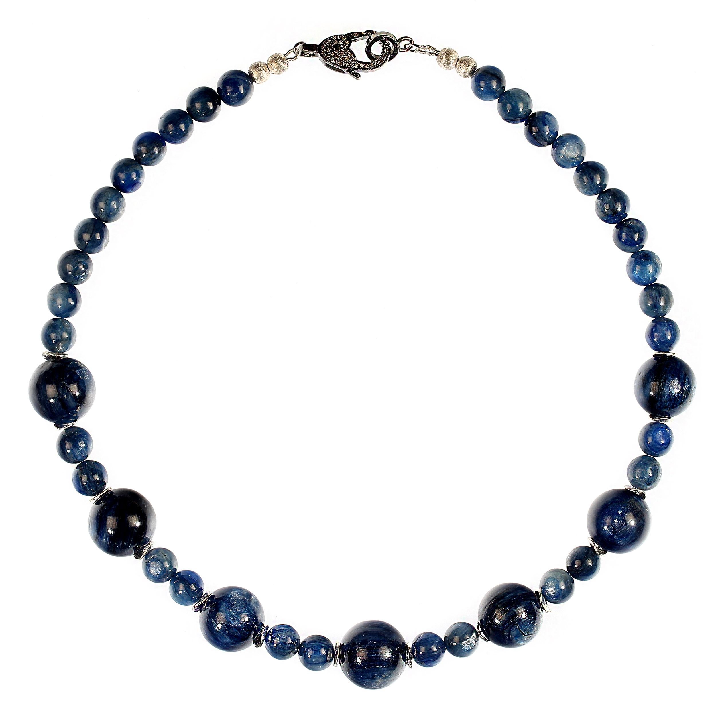 AJD 17 Zoll glänzend blau Kyanit Halskette perfektes Geschenk im Angebot 2