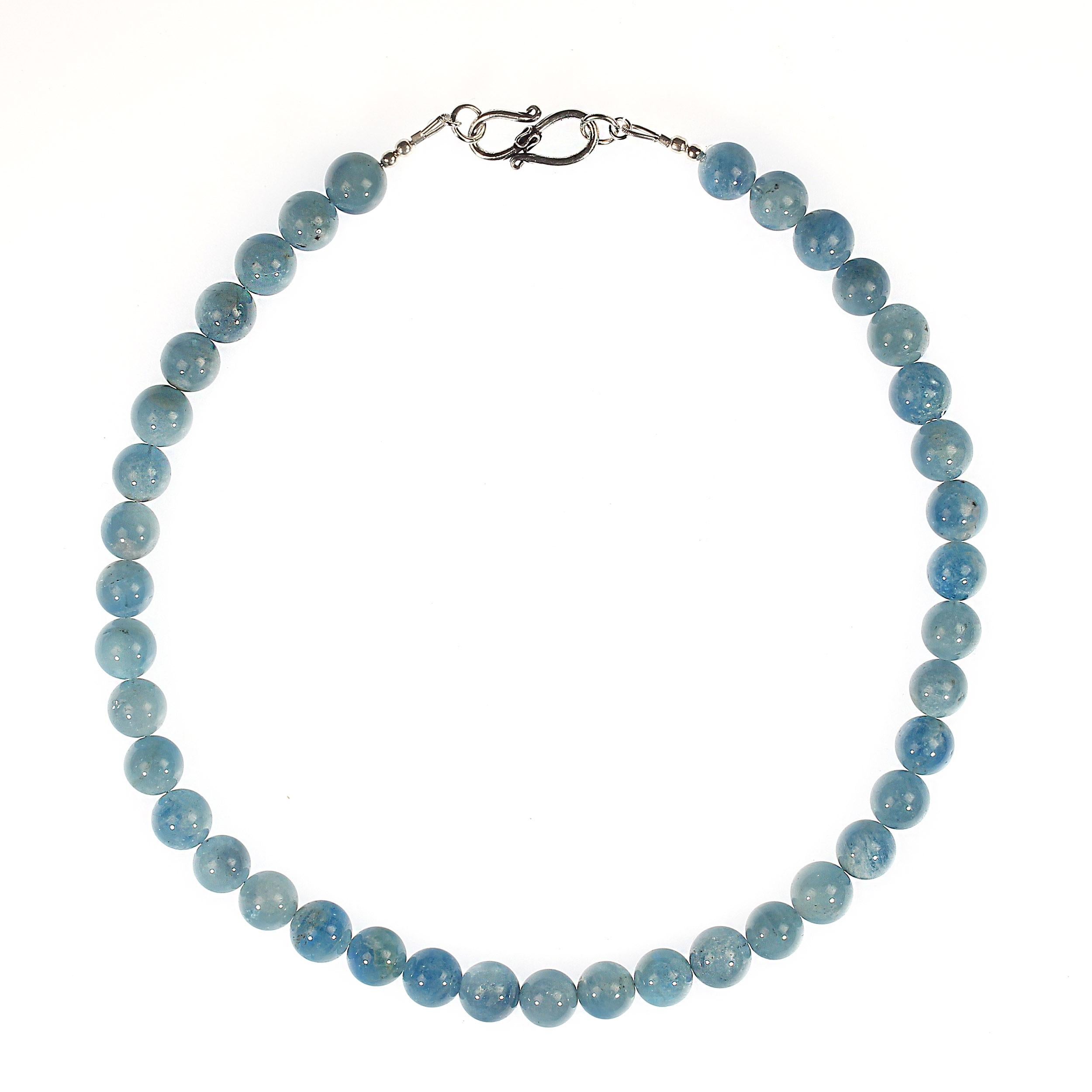 AJD Collier d'aigue-marine translucide bleu moyen/foncé de 17 pouces en vente 2