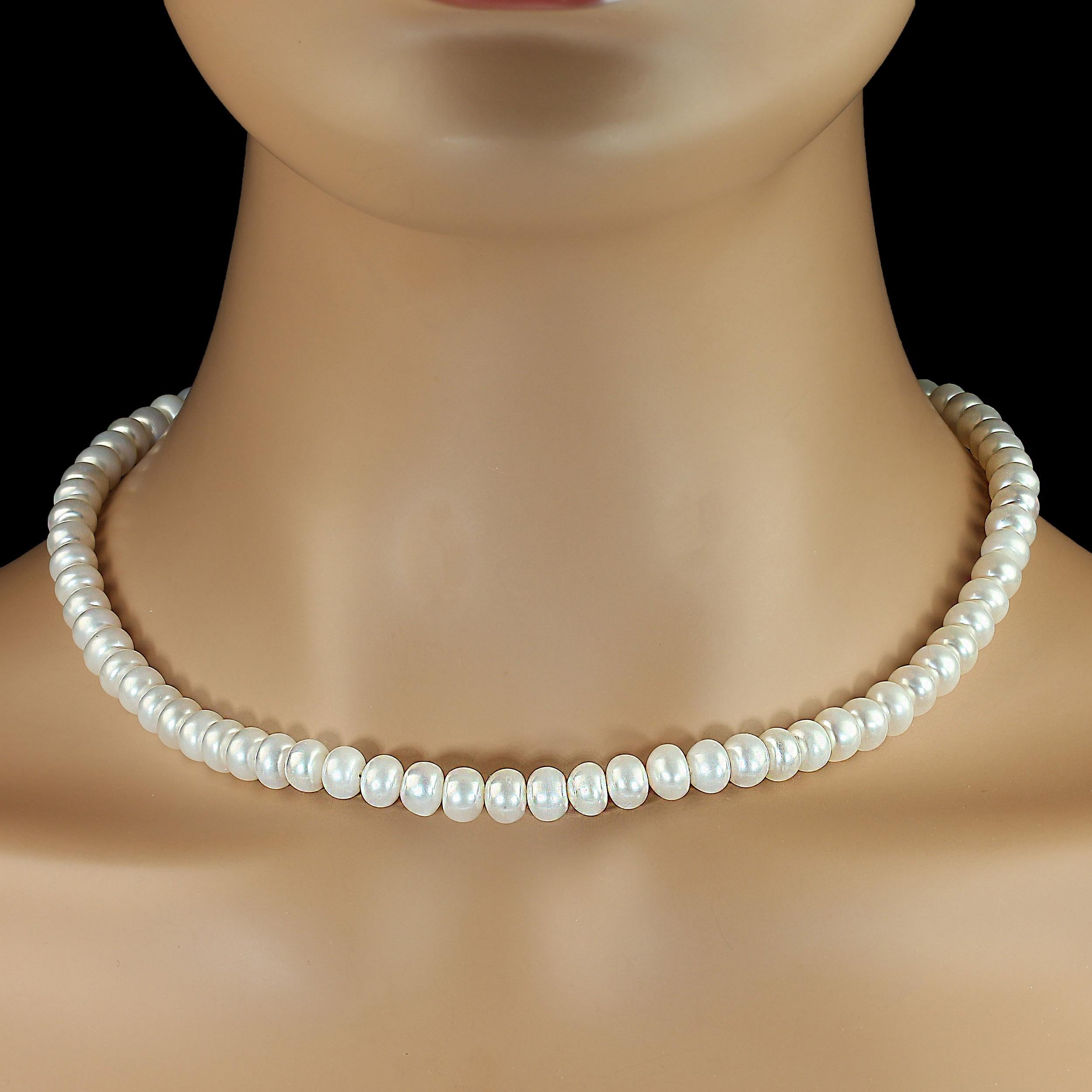 da uomo o donna AJD Collana di perle a bottone bianche da 17 pollici  Regalo perfetto in vendita