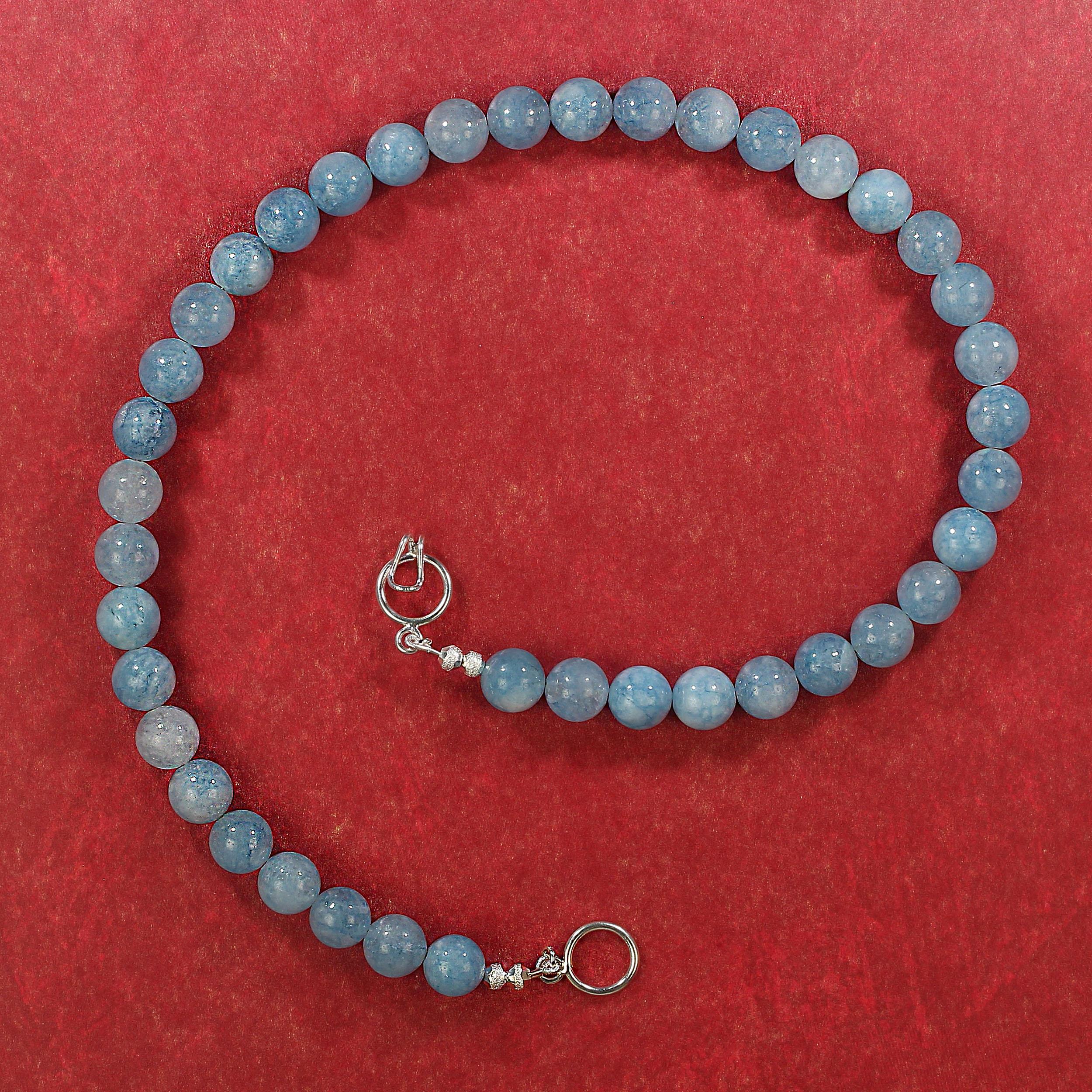 AJD Collana da 18 pollici di acquamarina blu traslucida altamente lucidata in vendita 3