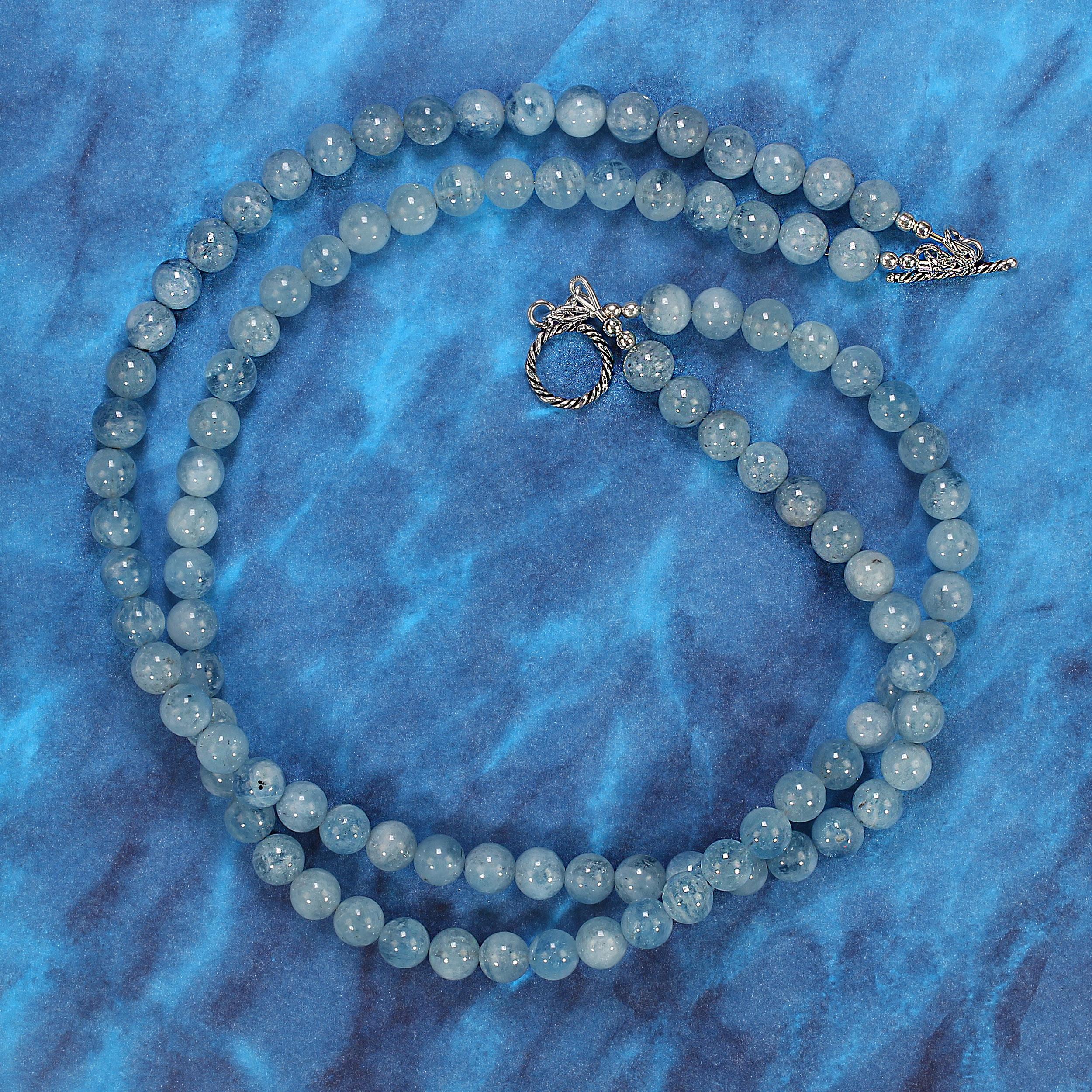 Perle AJD Collier de 18 pouces à deux brins d'aigue-marine bleue moyenne en vente