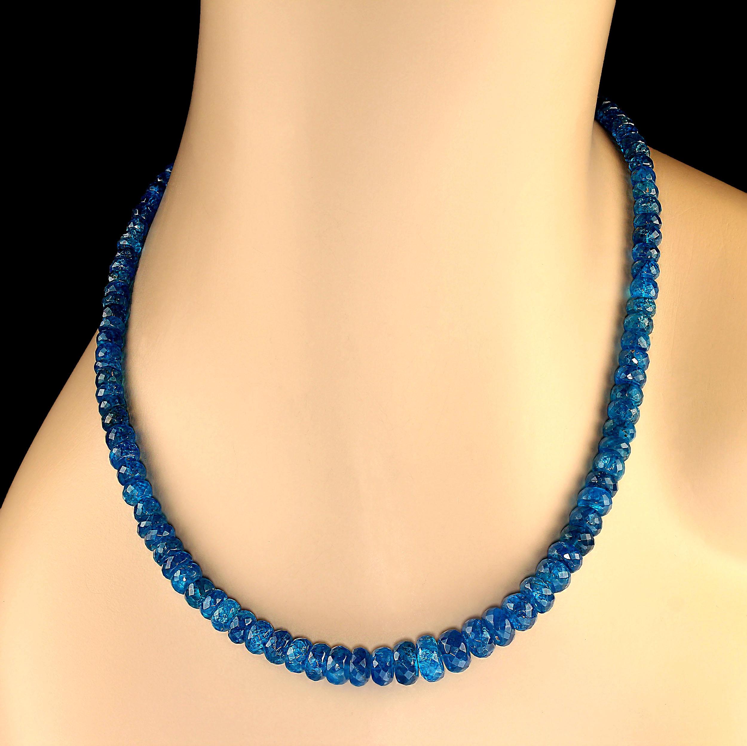 AJD 19 Inch Gorgeous Graduated Rondelles of Neon Apatite Necklace In New Condition For Sale In Raleigh, NC