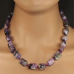 AJD Collier de pépites de charoite irrégulières hautement polies de 19 pouces