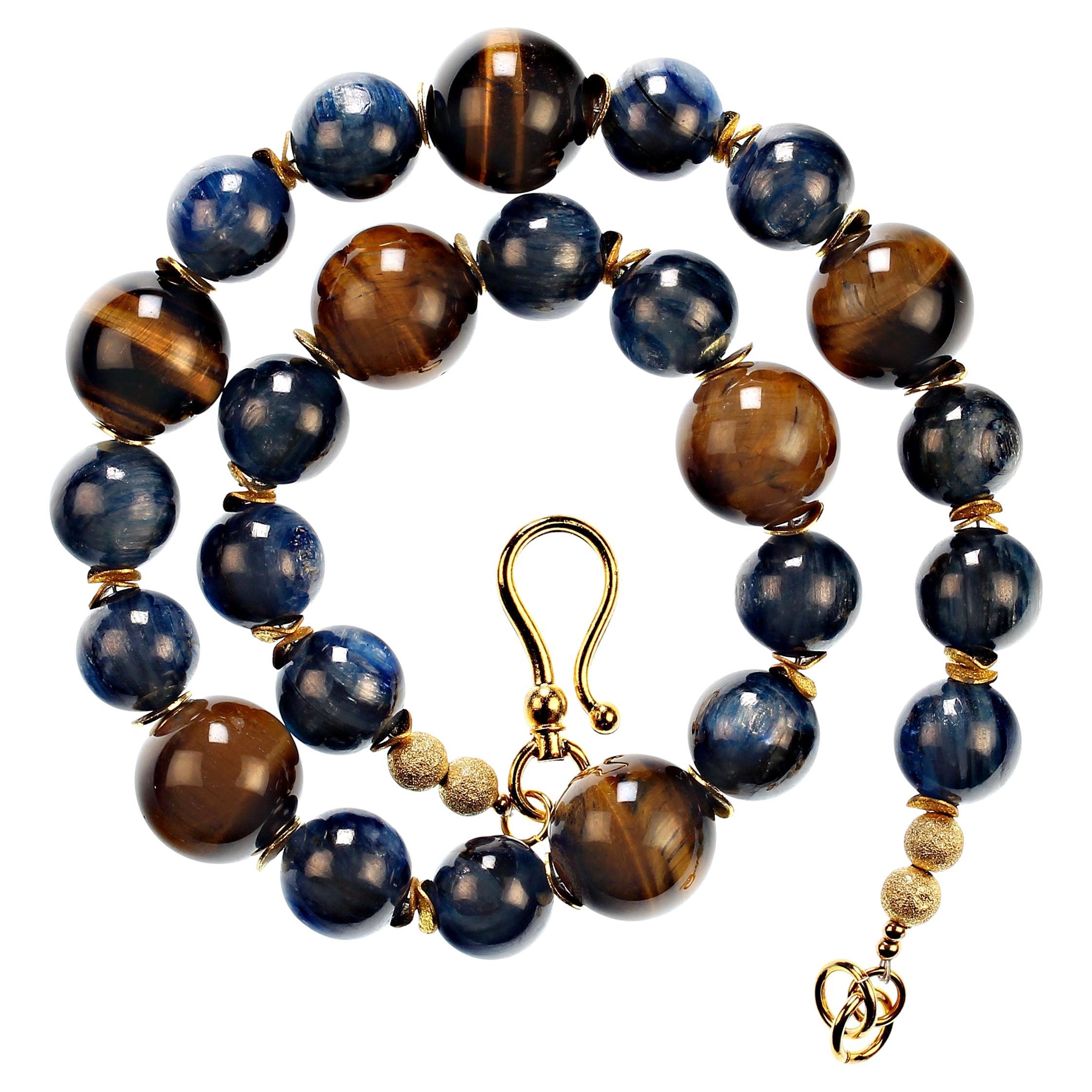 AJD 20 Inch Distinctive Necklace of Natural Tiger's Eye and Blue Kyanite For Sale