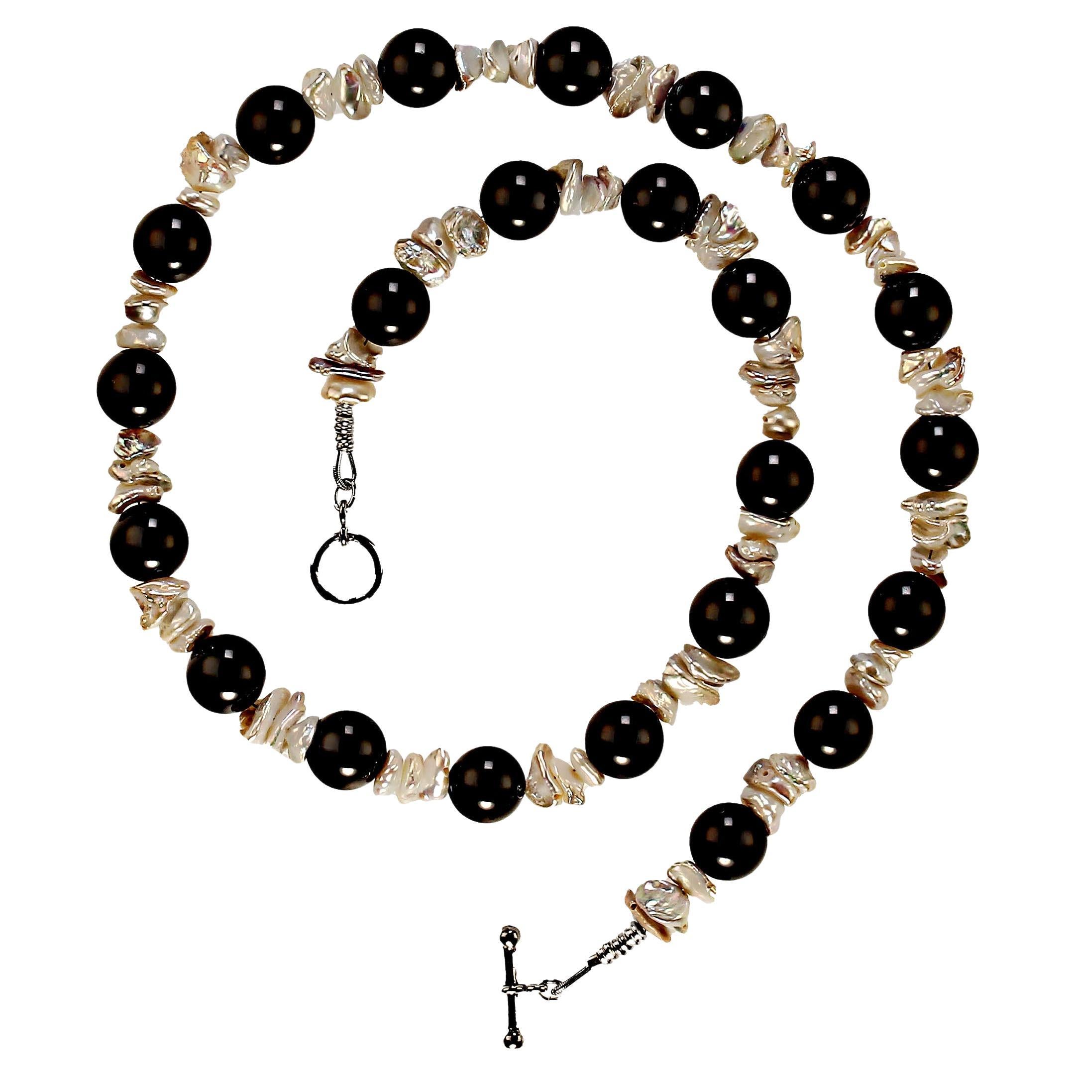 Bead AJD 20 Inch Gray Iridescent Biwa Pearl and Black Onyx necklace Great Gift! For Sale