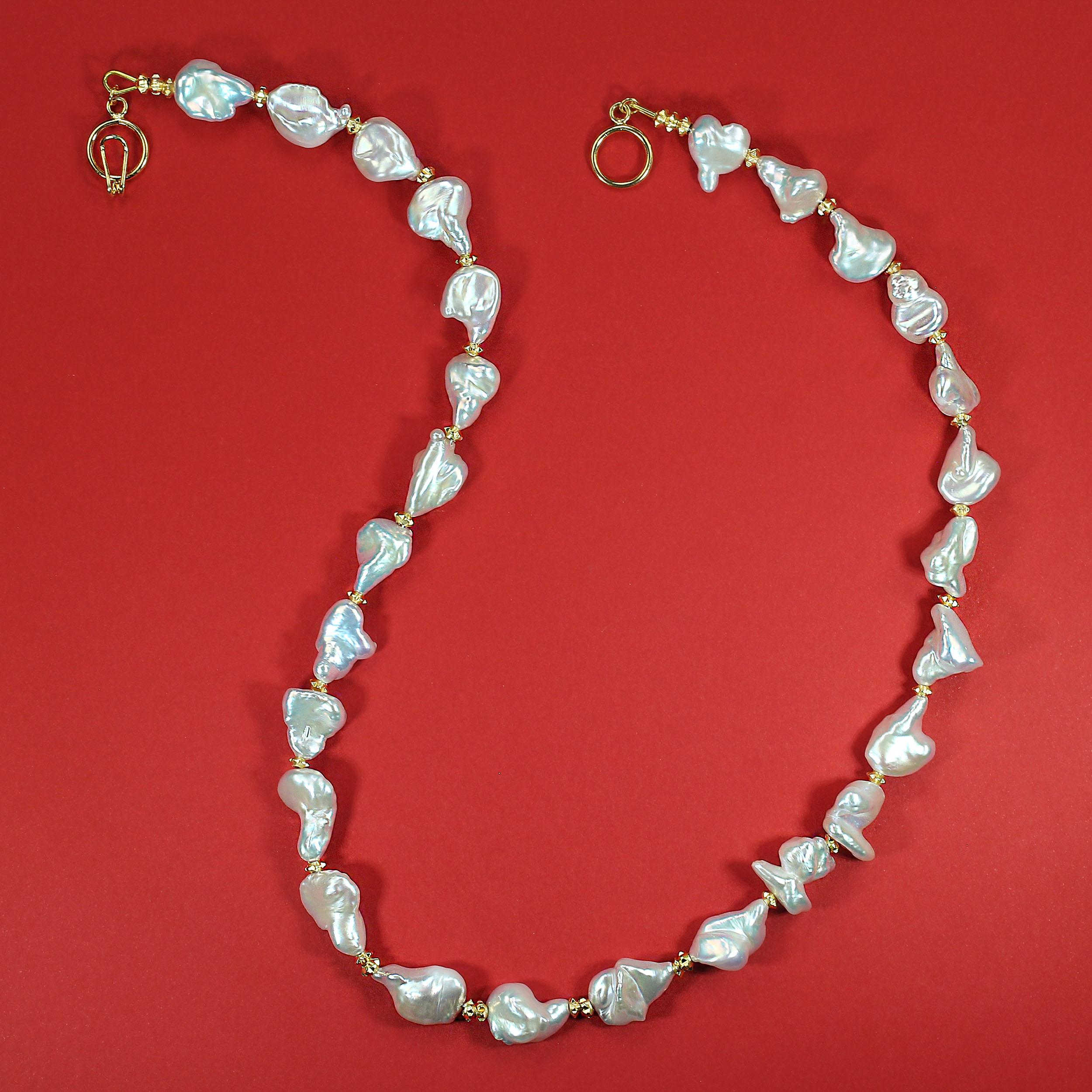 Women's or Men's AJD 20 Inch White Tear Drop Shape Pearl Necklace with Goldy Accents For Sale
