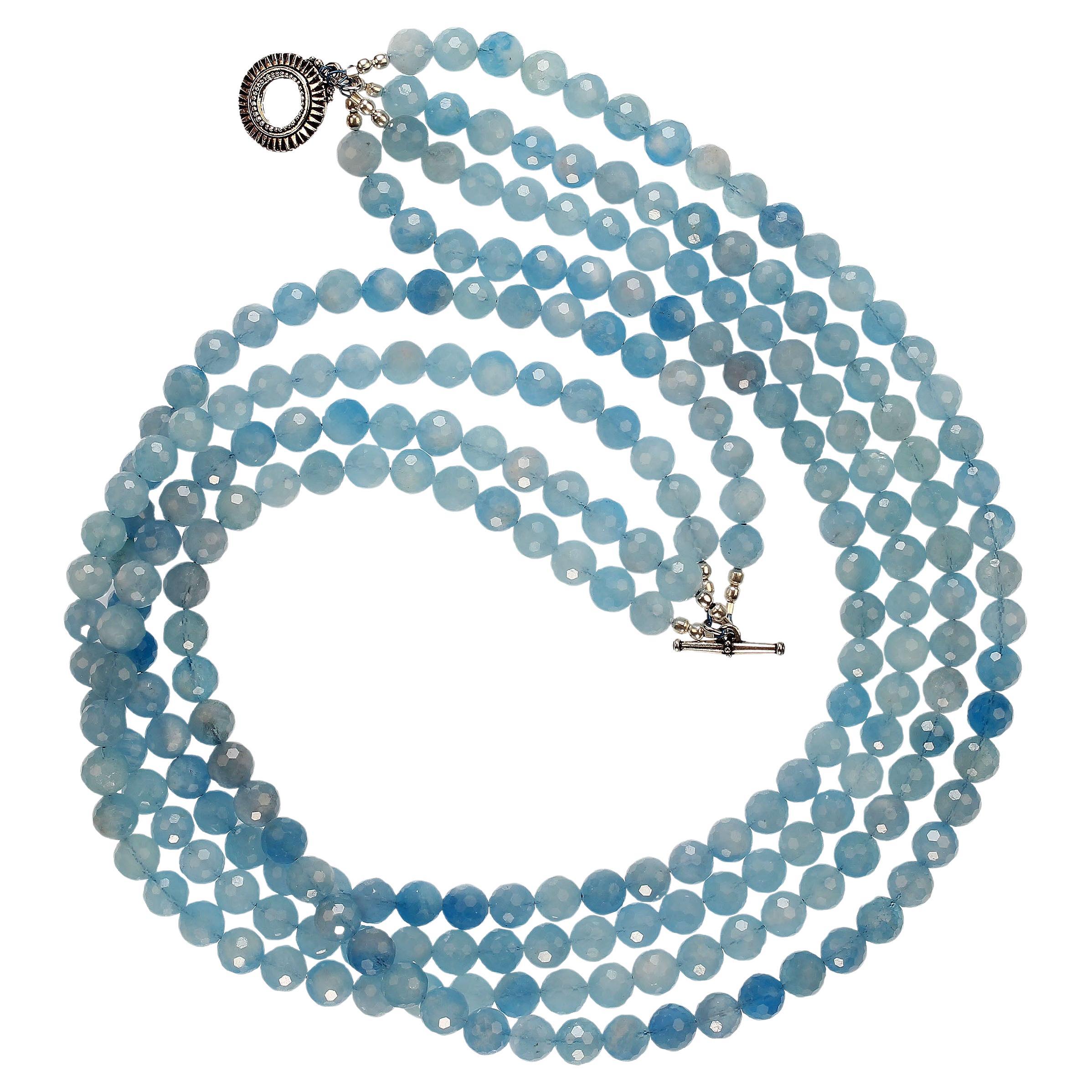 AJD 21 Zoll Aquamarin-Halskette mit vier Strängen und Aquamarin   Perfektes Geschenk (Perle) im Angebot
