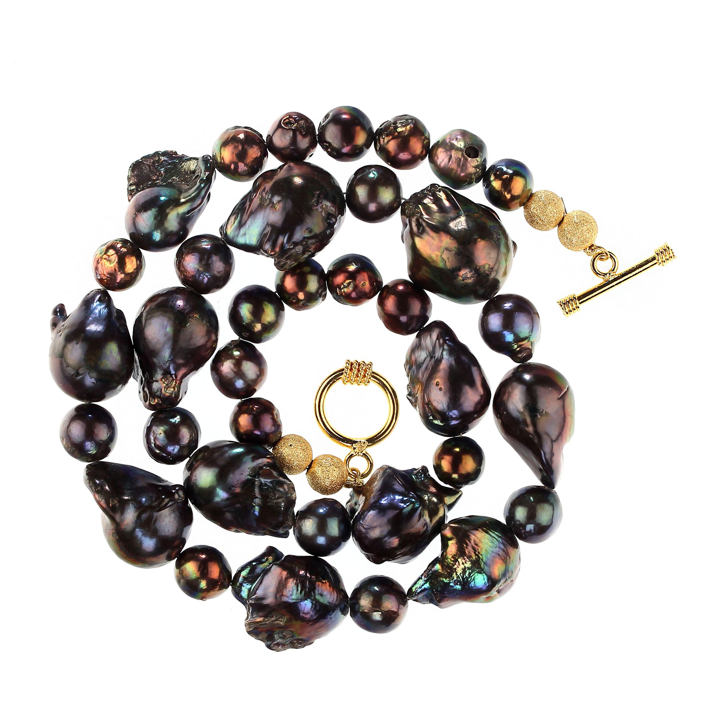 AJD Collana di perle rotonde e palla di fuoco iridescente color vino da 21 pollici in vendita 3