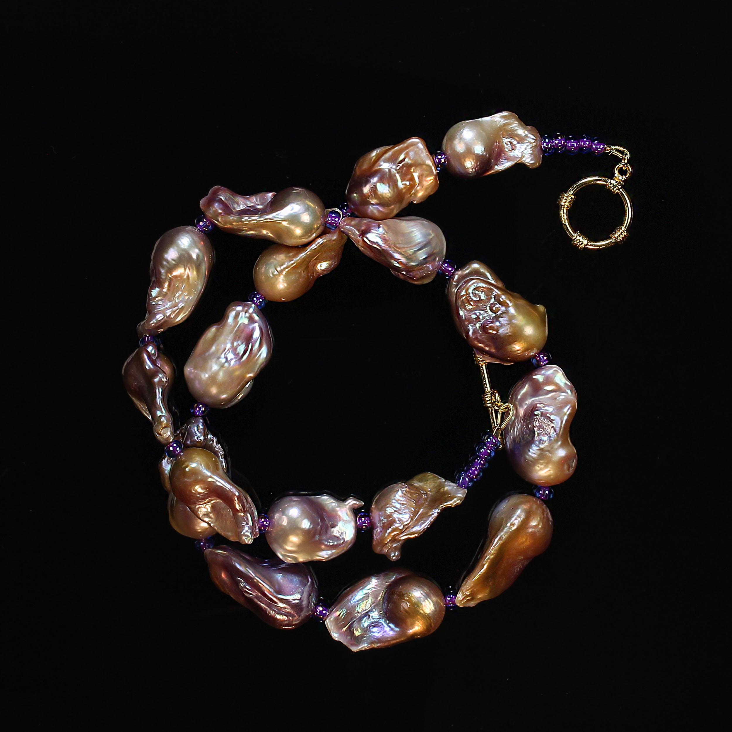 AJD 21 Zoll auffällige natürliche Farbe Barockperlenkette mit Perlenkette (Kunsthandwerker*in) im Angebot