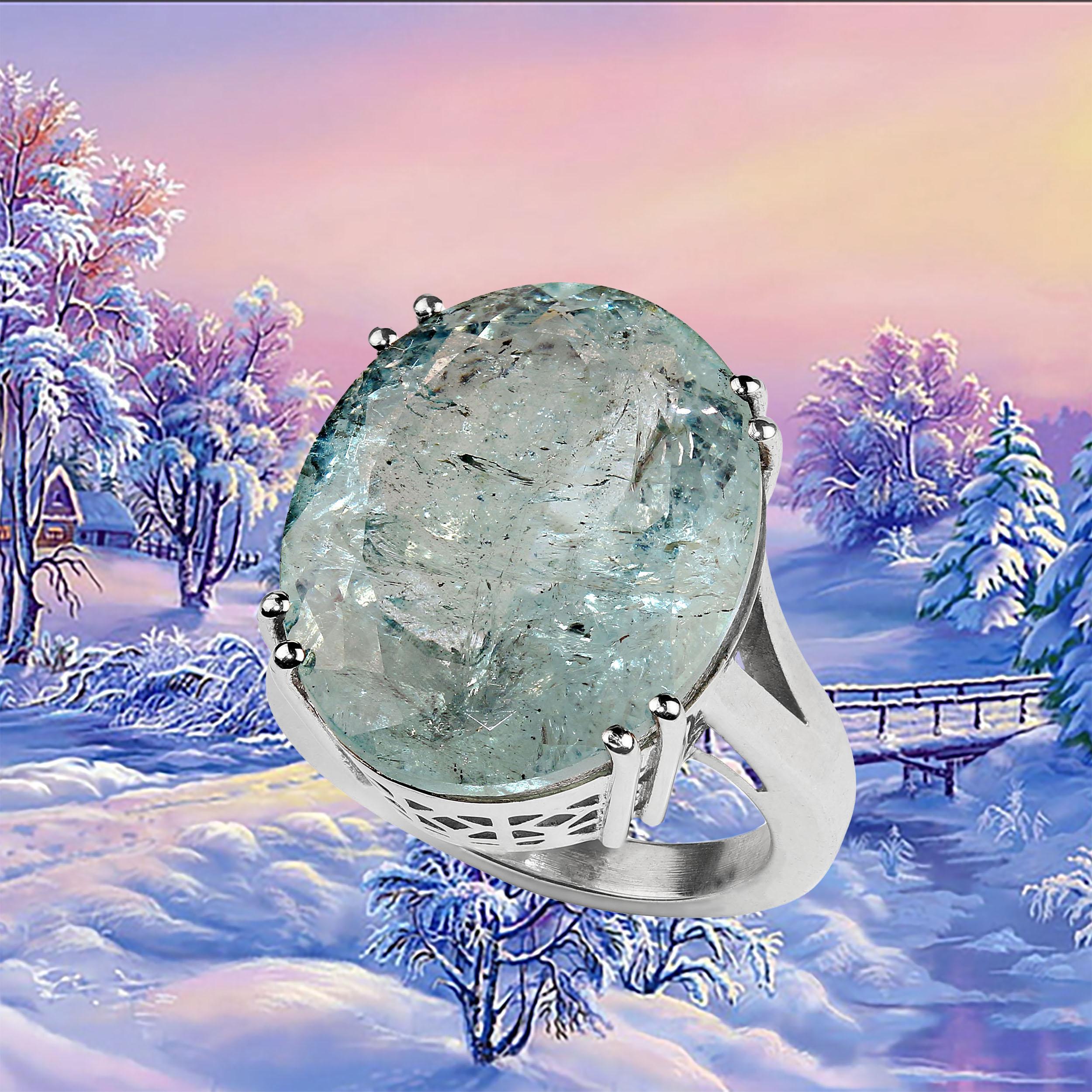 Artisan AJD 25 Carat Blue-Green Oval Beryl Set in Elegant Sterling Silver Ring For Sale
